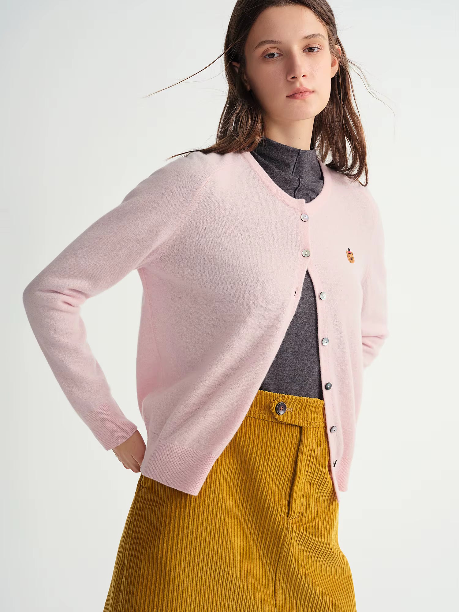 Cute Animal Pattern Embroidery Round Neck 100% Wool Slightly Oversized Knit Cardigan Long Sleeve Top