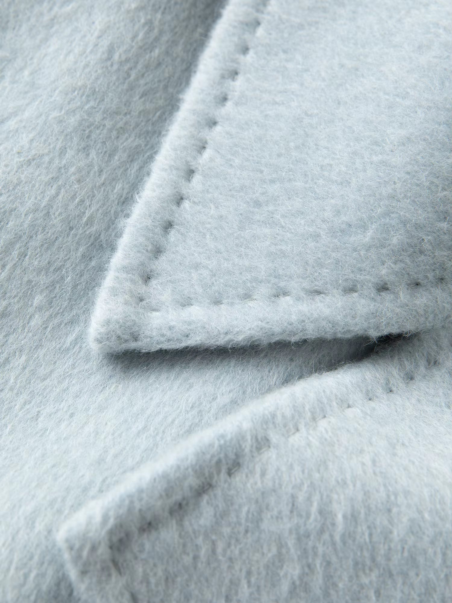 Double-breasted Cashmere Wool Coat Elegant Ladies Women Commuting Simple Temperament Mid-calf Length British Style