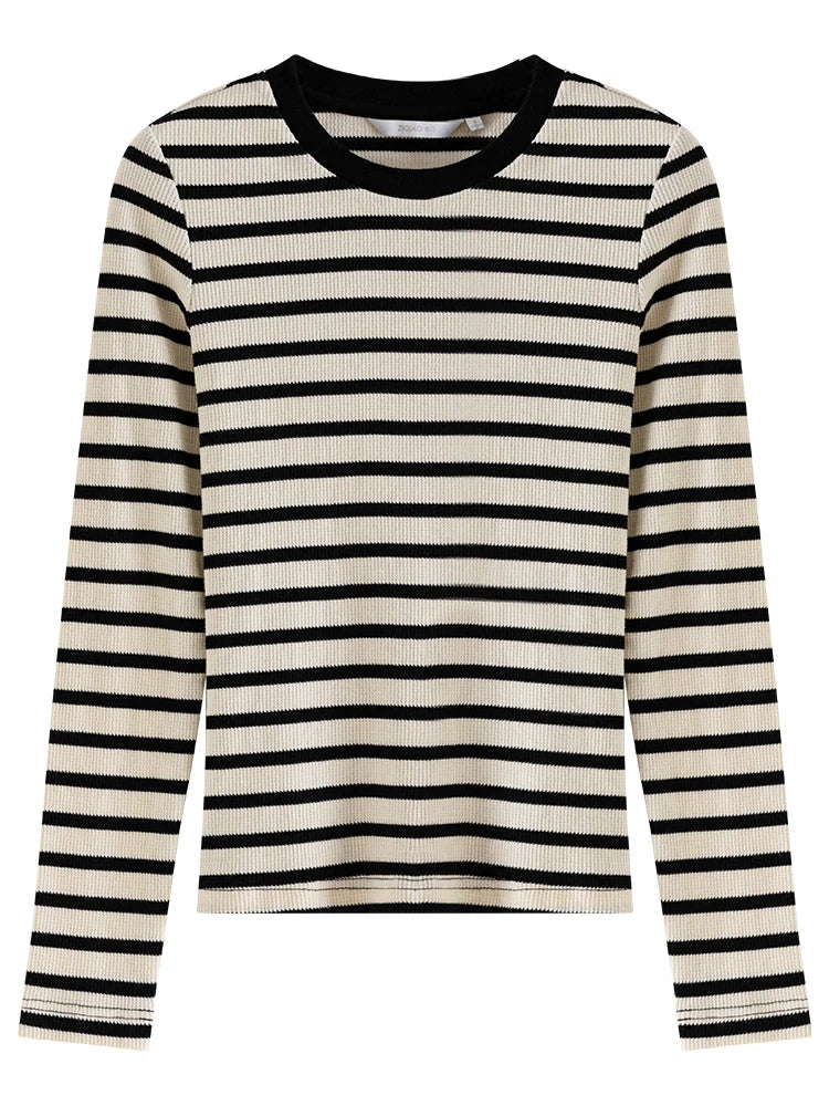 ZIQIAO Contrast Striped Long Sleeved Knitted T-shirt For Women's Autumn Winter 2023 New Slim Fitting Bottom Top Casual Loose
