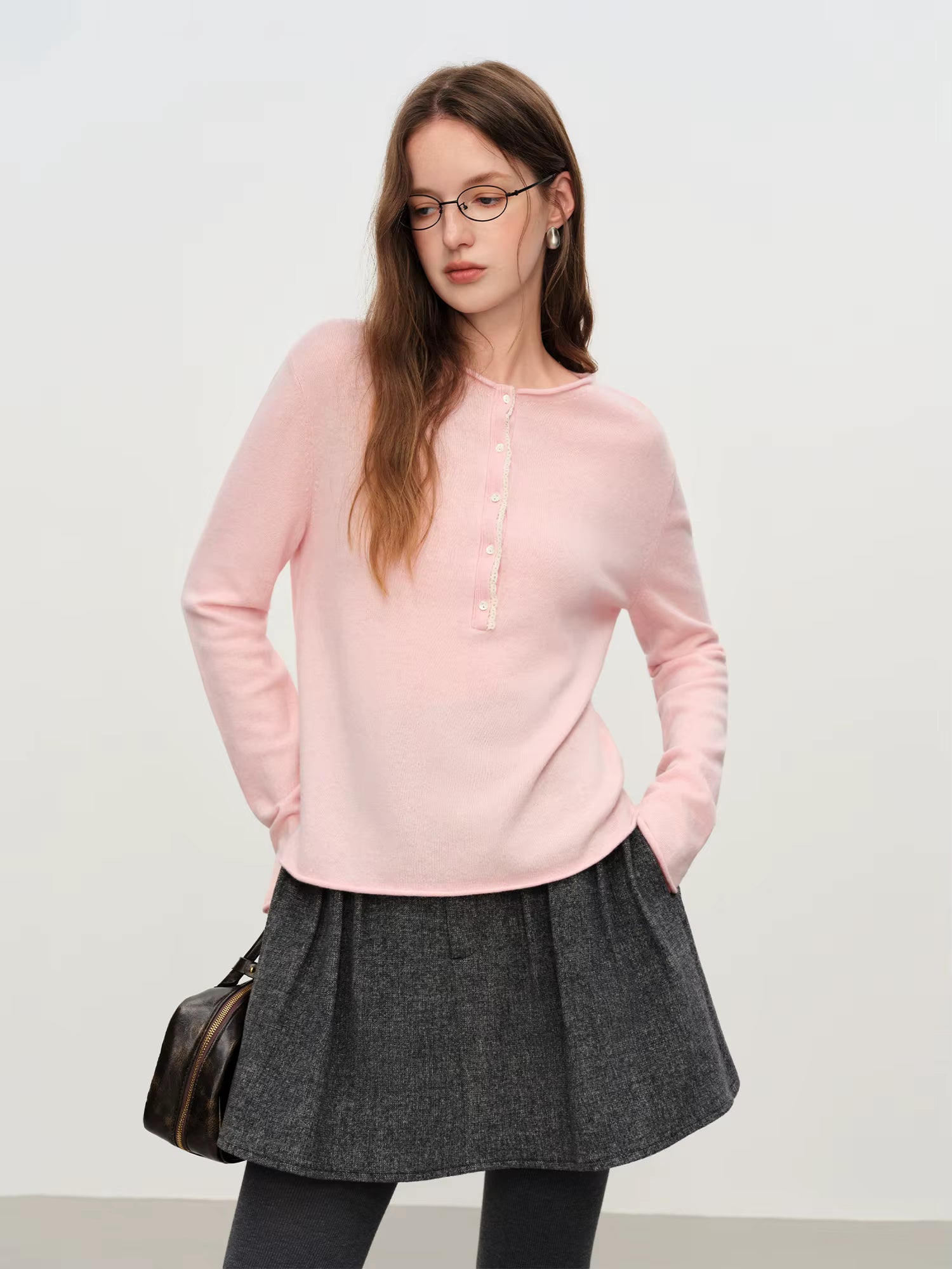 2025 Winter Women's Lace Trim Knit Sweater - Round Neck Wool Blend Pullover Top with Soft Touch for Casual Comfort