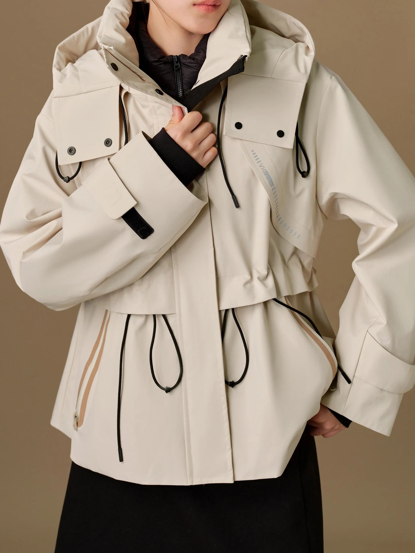 DUSHU 51.8G Filling Amount Female Black Lightweight Short Down Coat+Hooded Thick Khaki Two Piece Sets Outwear Coats 24DS84198
