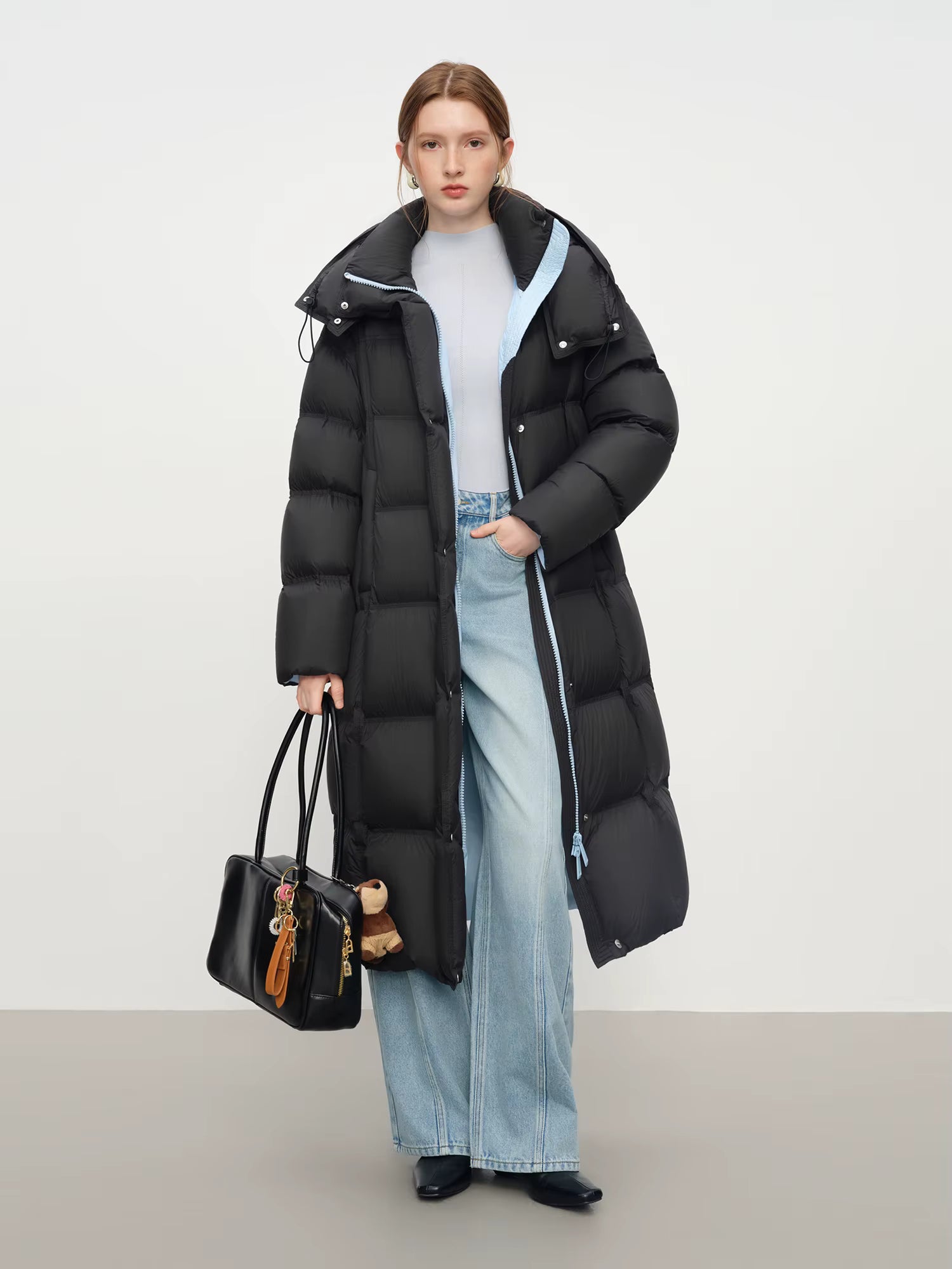 Winter New Women's Long Puffer Down Coat with Hood Two-Tone Color Block Thermal Insulated Jacket Heavy Warm Outerwear