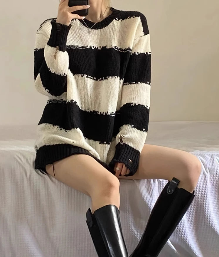 Gothic Punk Hole Sweaters Women Fashion Harajuku Oversize Pullover Sweater Knitted Jumper Fashion Striped Sweater Wholesale