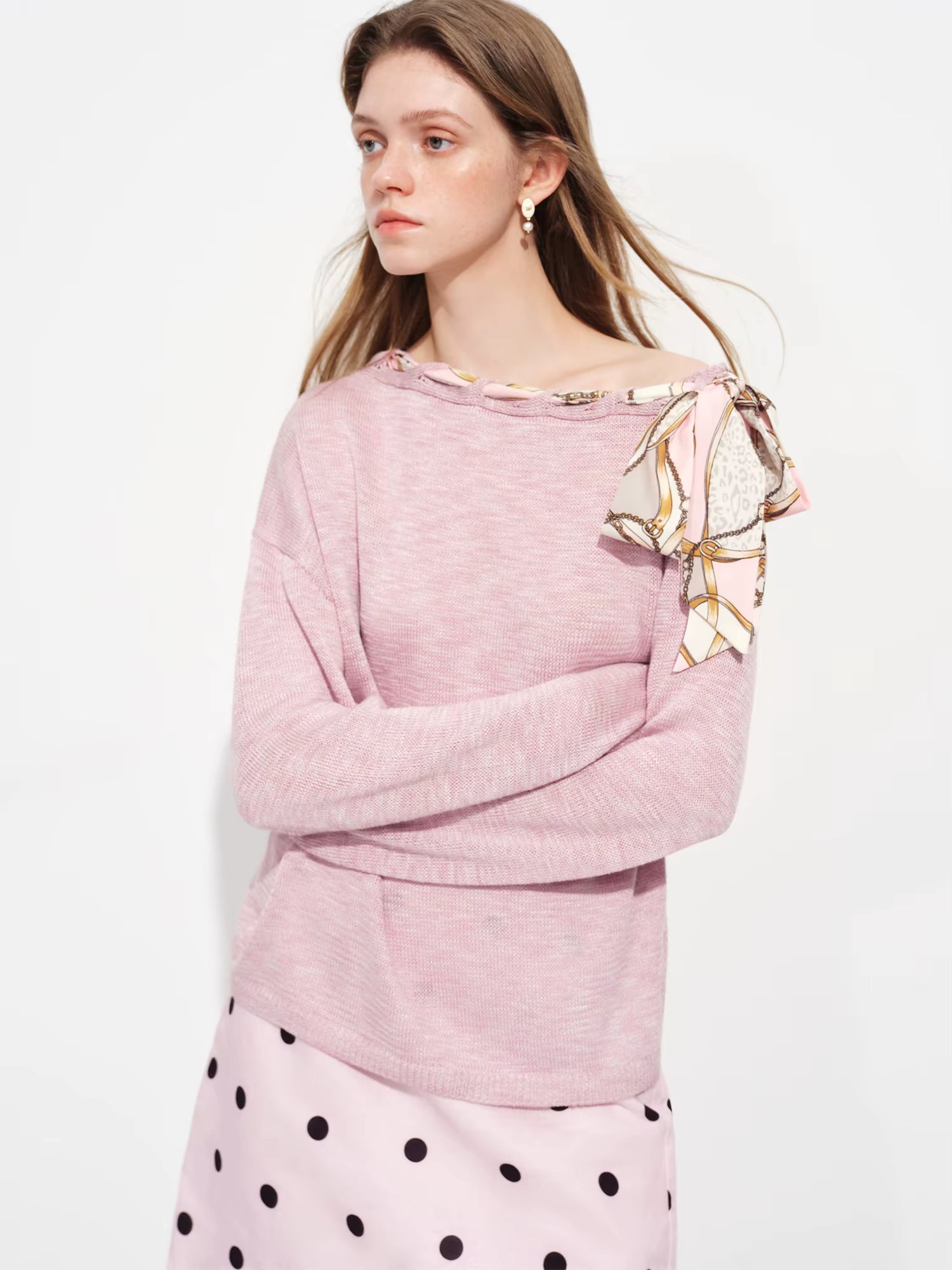 French-inspired Relaxed Flowing Scarf Keyhole Pullover Sweater for Women Spring 2026 New Arrival Pink Thin Knit Sweaters