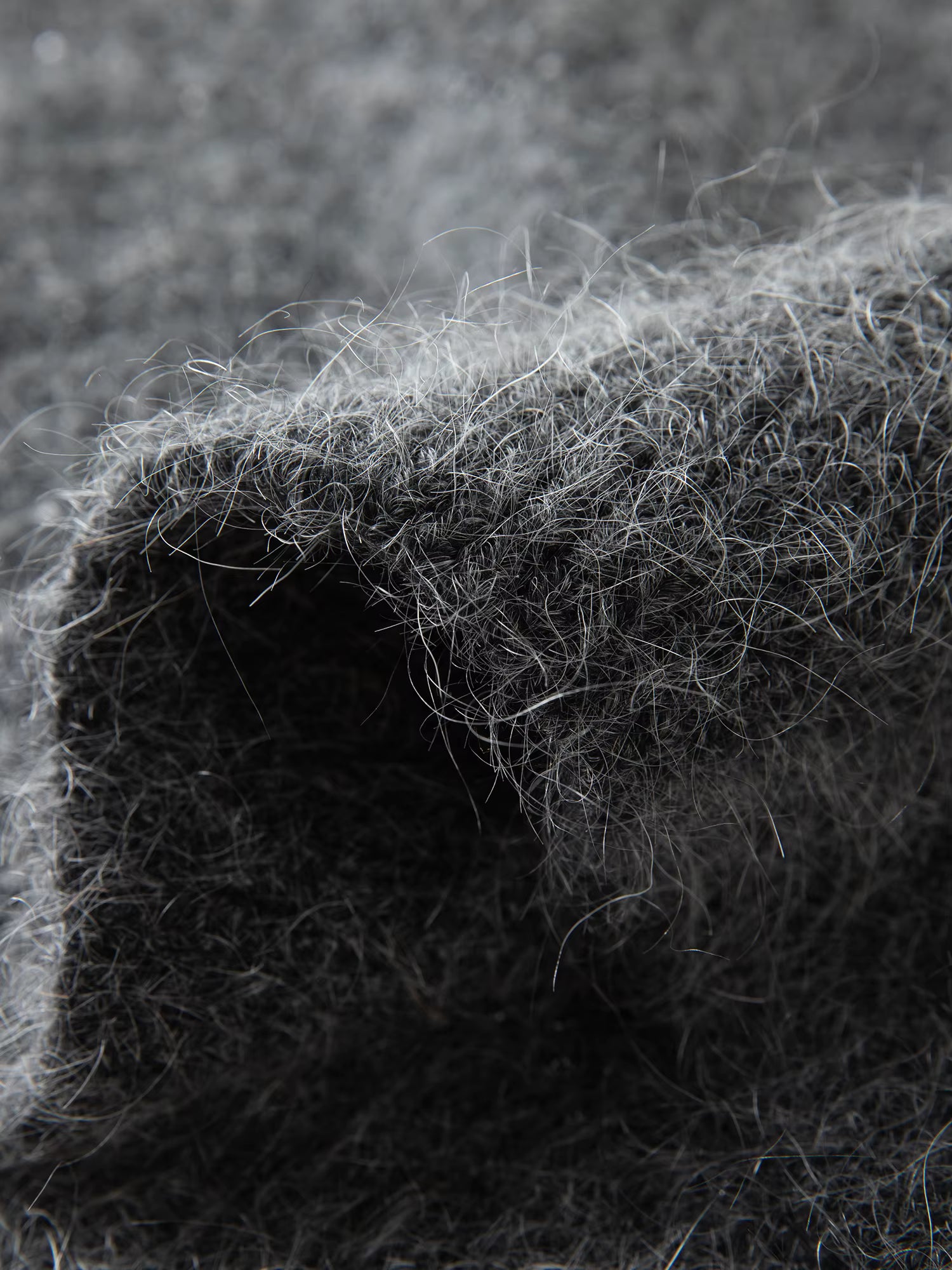 【Premium Series】Temperament Lazy Style V-neck Sweater Women 2025 Winter New Mohair Top Solid Simple Ins Soft Warm