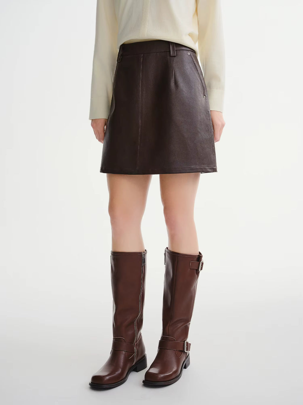 Plus-size Women High-waisted A-line Leather Skirt Winter 2025 New Arrival from the Bold Black Brown Collection Half Skirt