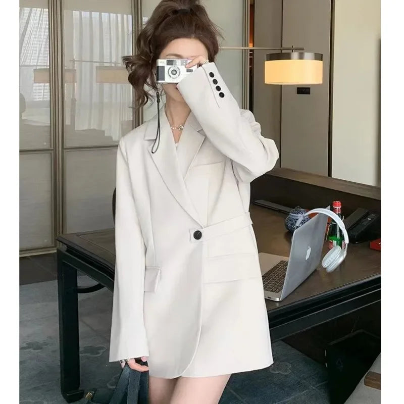 Fashion Women's Blazer Jacket Beige Design Sense Back Split Outerwear Spring 2024 New Korean Loose Long Sleeve Suit Coat Female