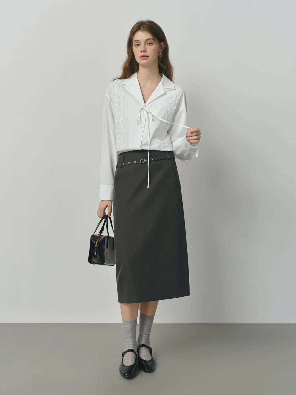 FSLE Minimalism 2025 New French Style Commuting Lace Shirt For Women 2025 Autumn New Arrival Strap Design Blouse Top