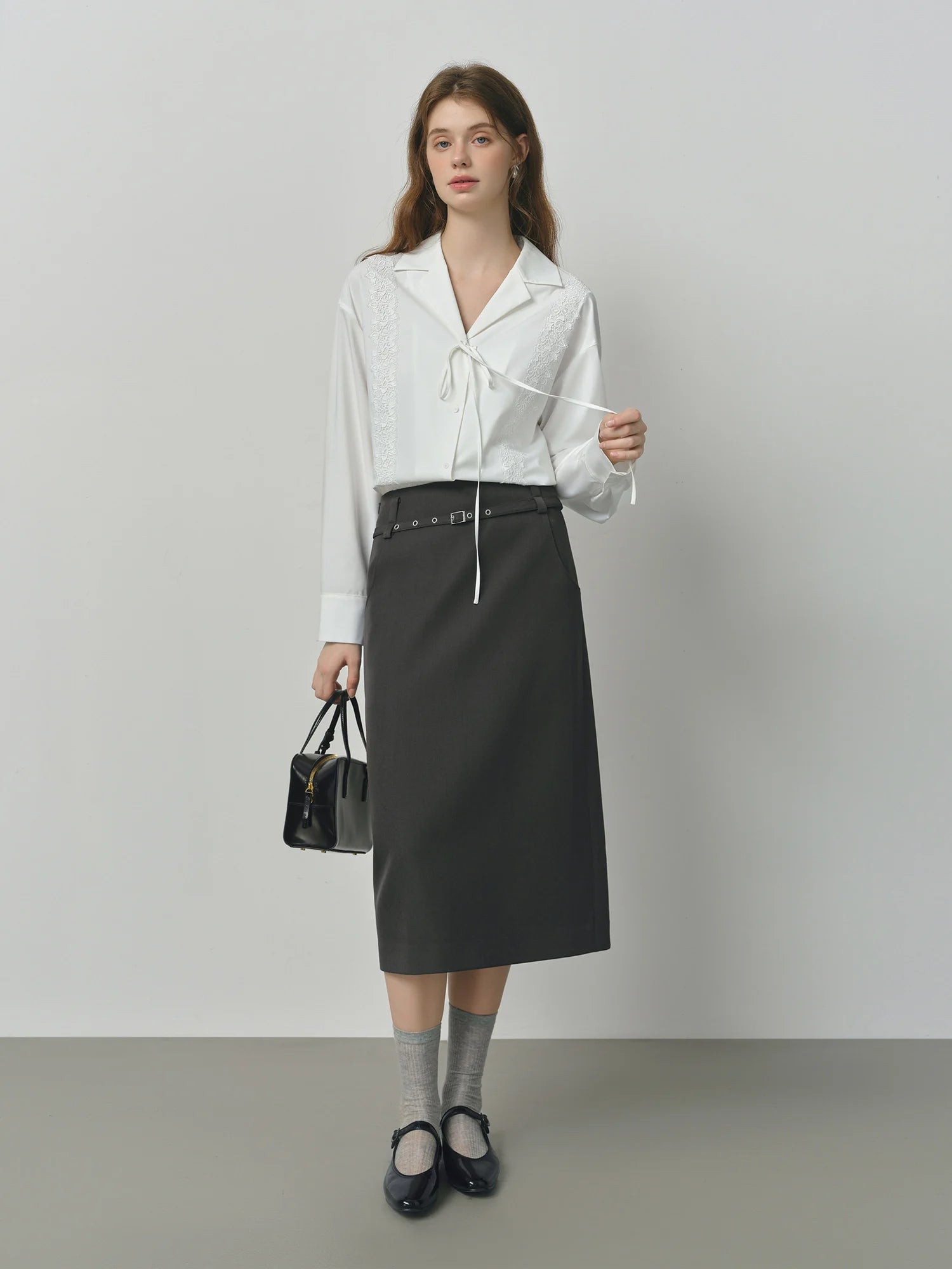 FSLE Minimalism 2025 New French Style Commuting Lace Shirt For Women 2025 Autumn New Arrival Strap Design Blouse Top