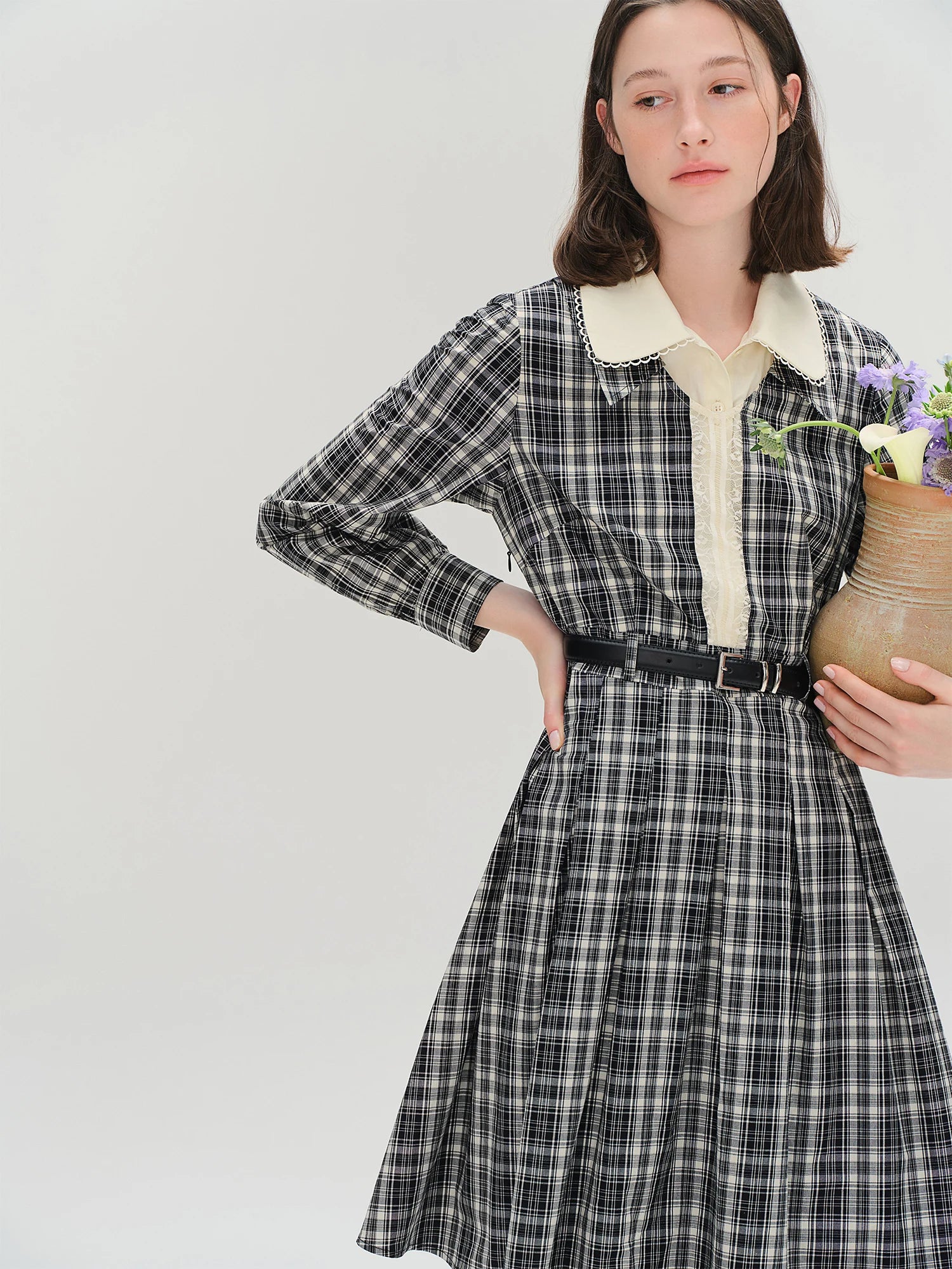DUSHU Lace Peter Pan Collar Plaid Dress Women 2025 Autumn New Style Long Sleeve Knee Length Vintage Girlish British Style