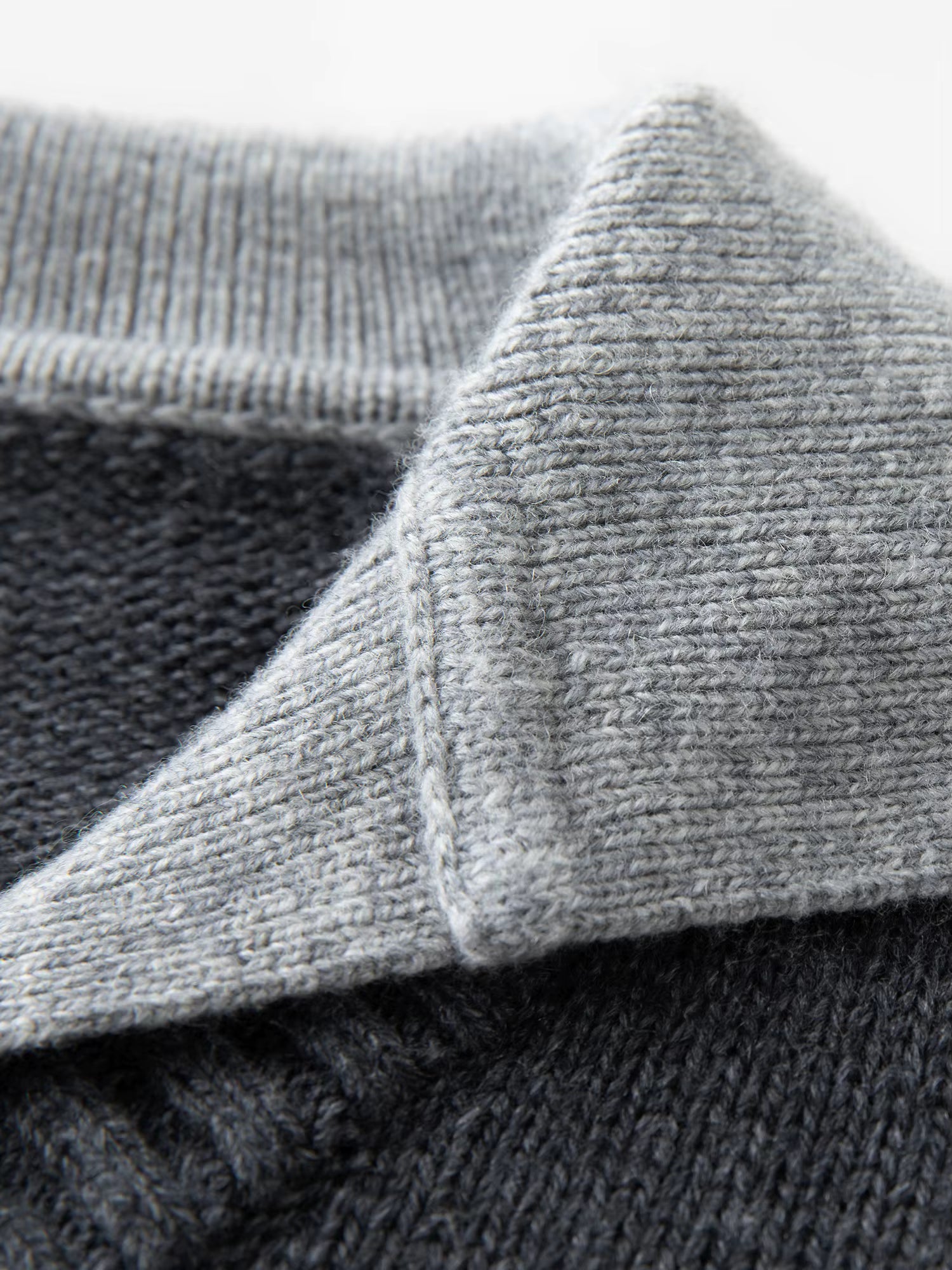 Fake Two-piece Design Pullovers Female Contrast Color Lapel Loose Casual Sweater for Women Winter 2025 New Style