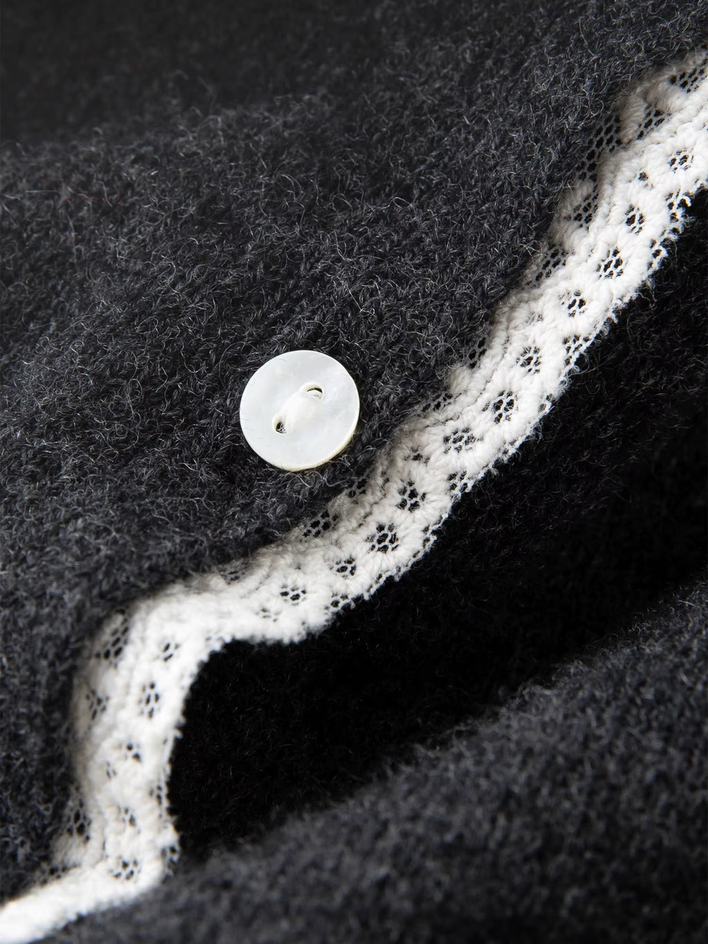 2025 Winter Women's Lace Trim Knit Sweater - Round Neck Wool Blend Pullover Top with Soft Touch for Casual Comfort