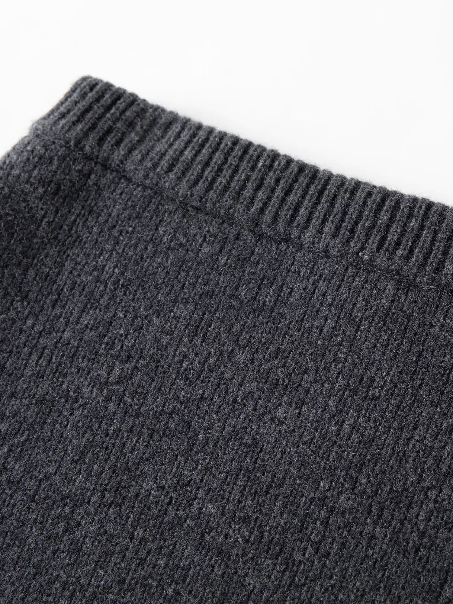 【Premium Series】 Winter 2025 Women's Minimalist Knit Set - Round Neck Sweater & A-Line Skirt Casual Comfort Two Piece Outfit