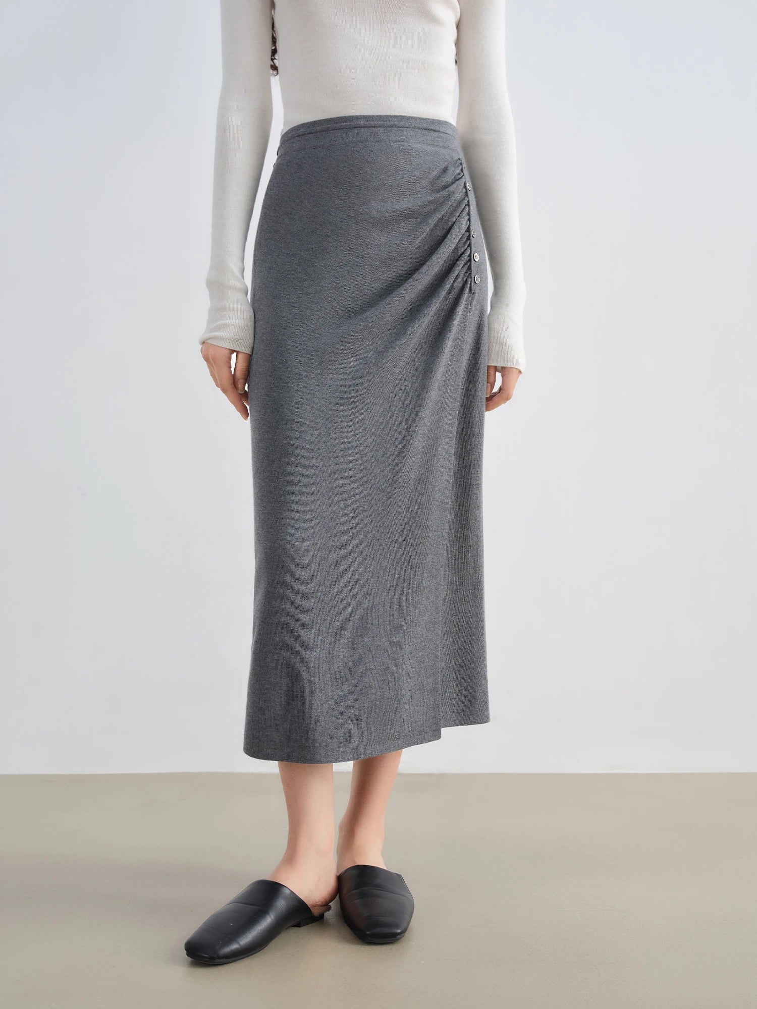 ZIQIAO Gray Mock Two-Piece Knit Set for Petite Women Fall 2025 New Arrival Elegant Complete Outfit Gray White Striped Top Skirt