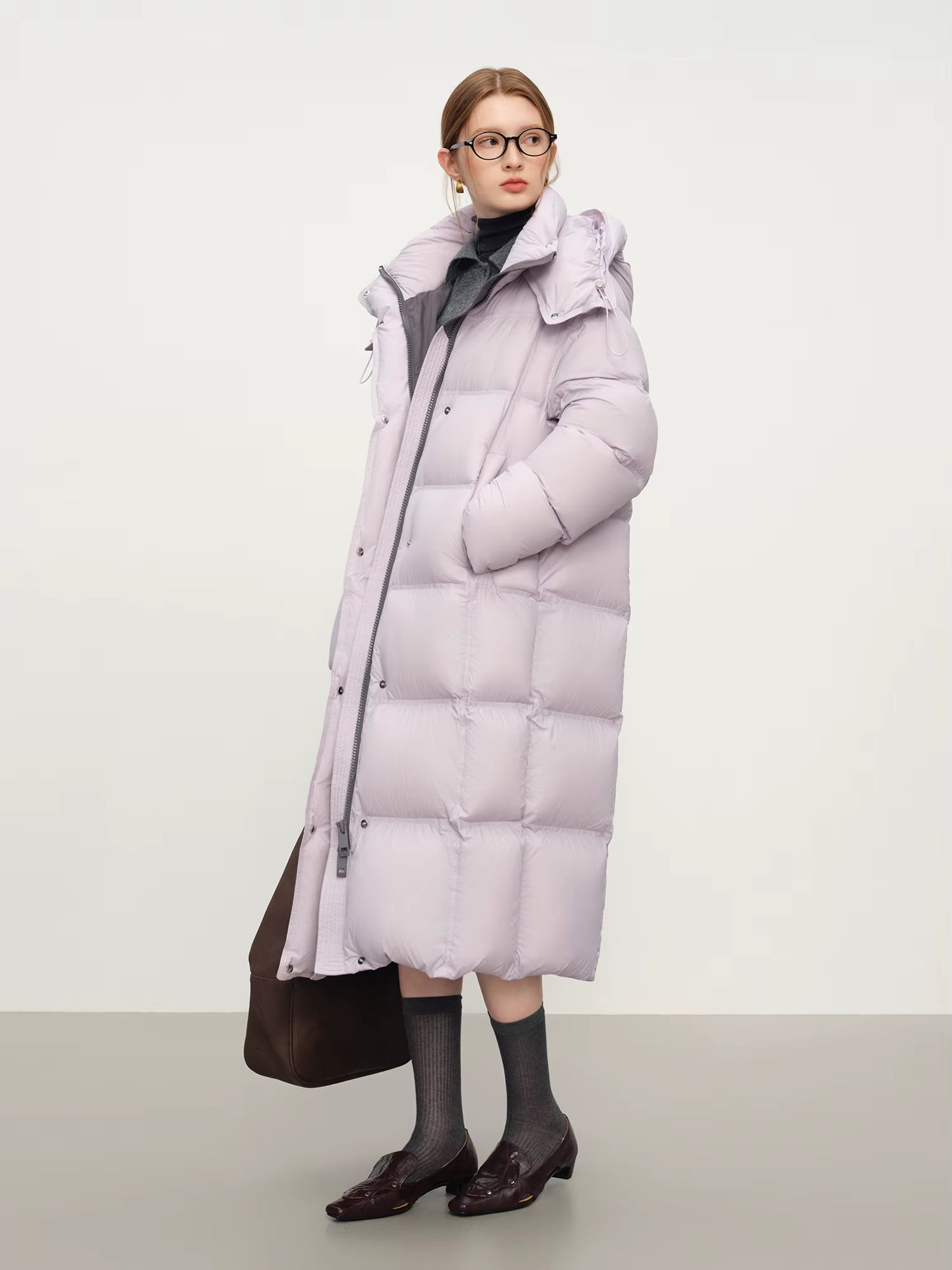 Winter New Women's Long Puffer Down Coat with Hood Two-Tone Color Block Thermal Insulated Jacket Heavy Warm Outerwear
