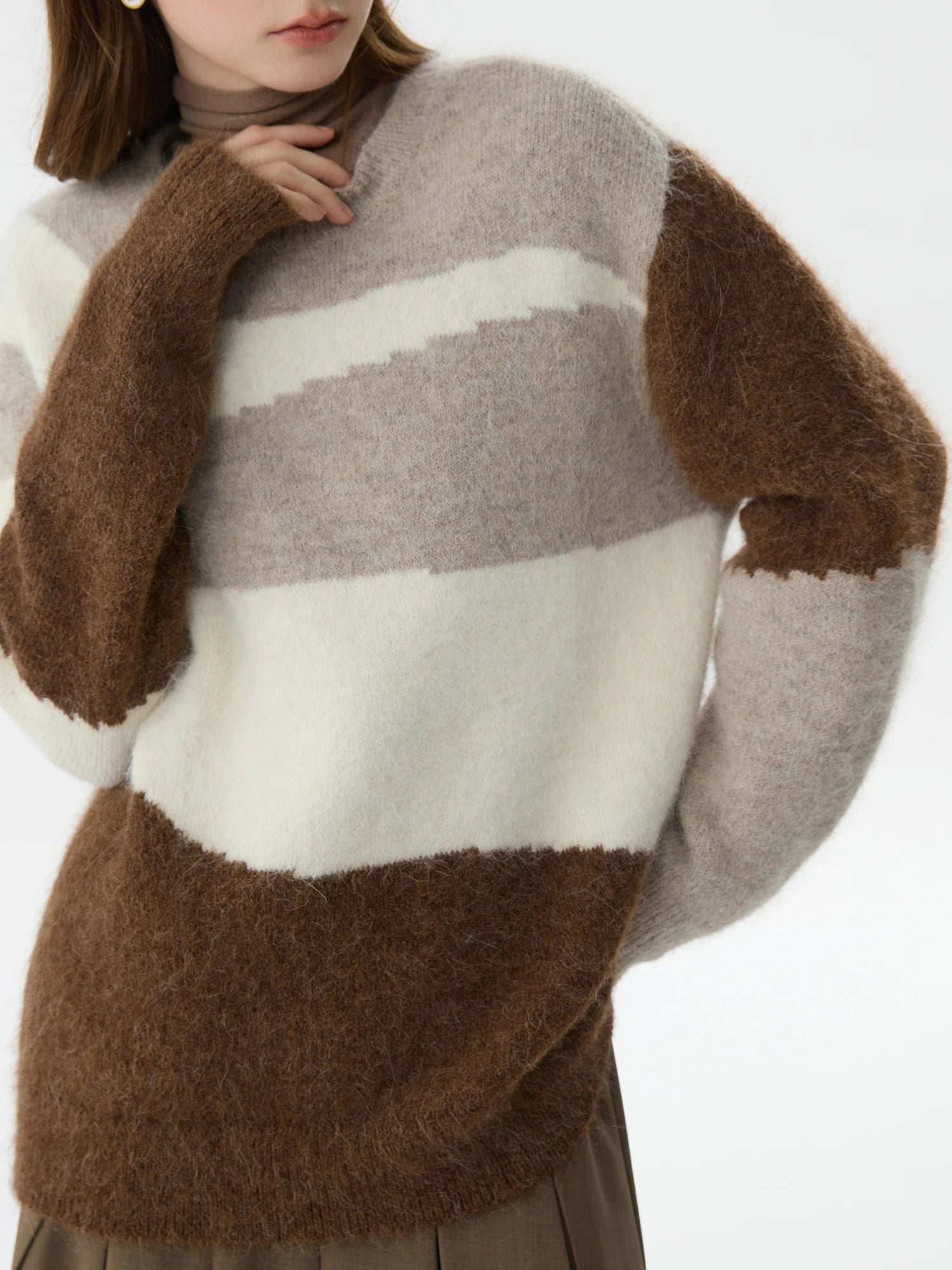 FSLE 52.6% Alpaca Chic Sweater For Women Autumn Winter 2024 New Design Loose Warm Knitted Pullover Sweater Chic Top 24FS14094