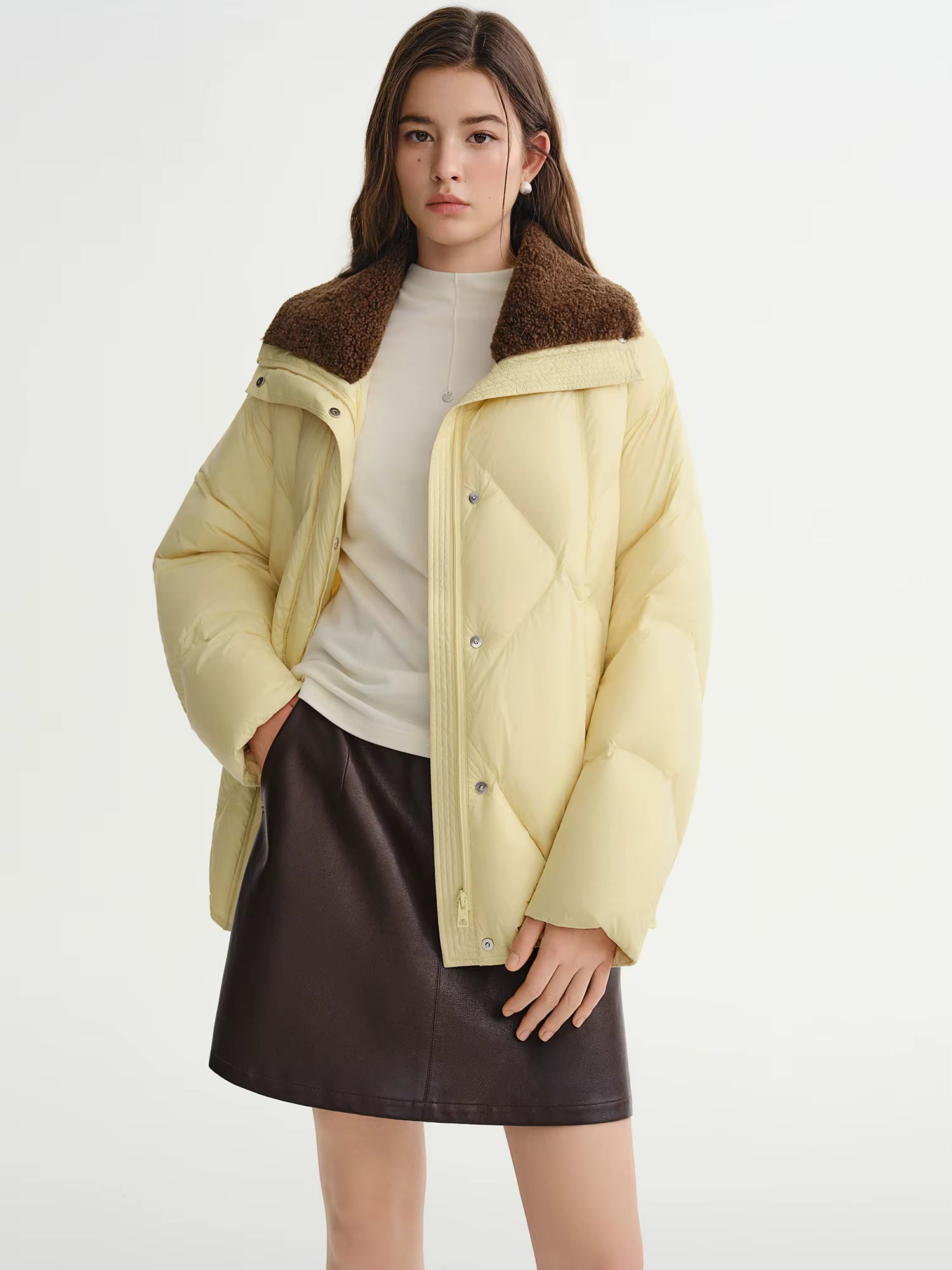 Furry Lapel Quilted White Duck Down Coats Women Casual Daily Retro Simple Loose Short Warm Coat Contrast Color Girlish BF