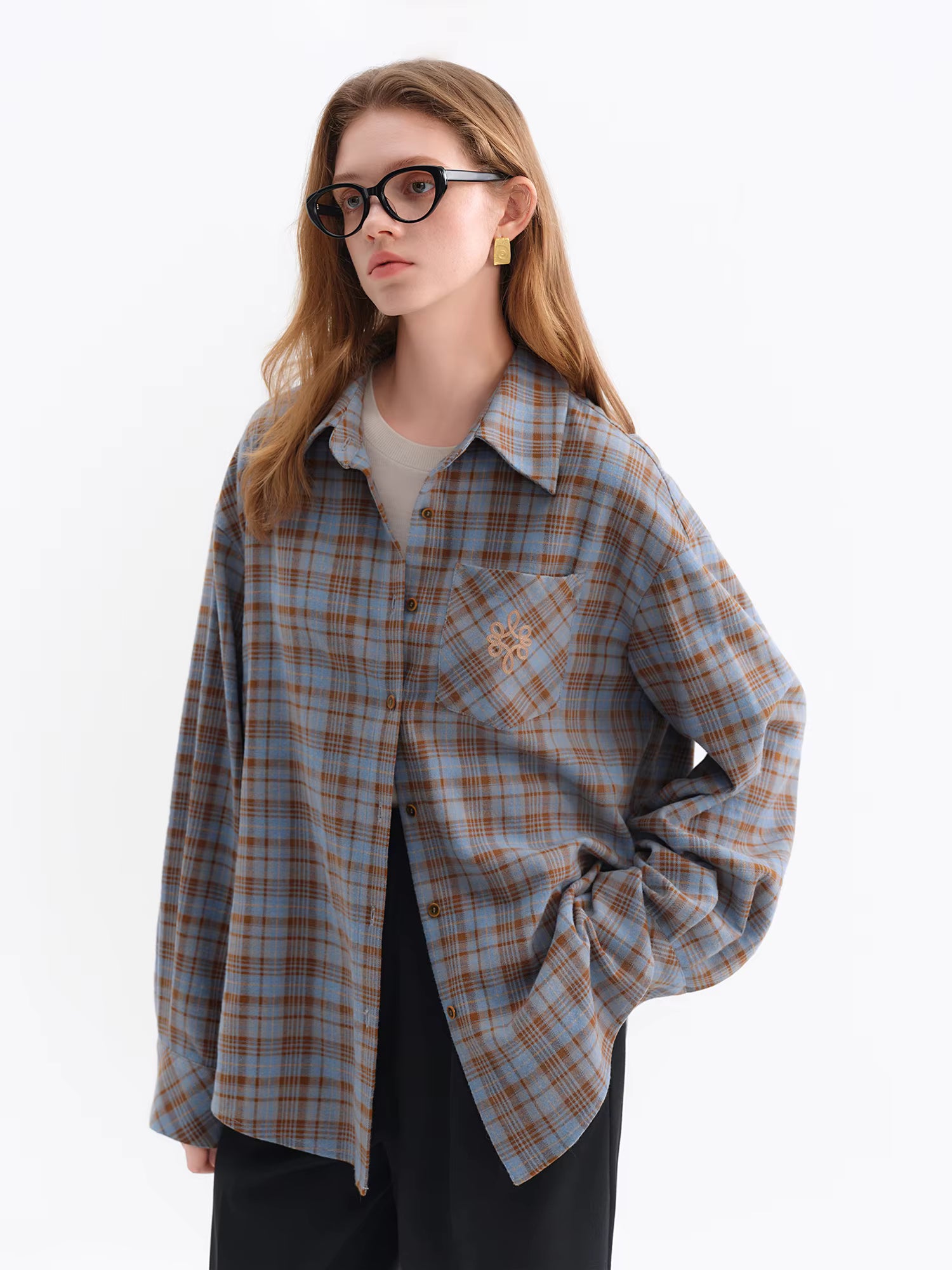 Brushed Plaid Shirt Women's Winter 2025 New Long Sleeve Plaid Retro Embroidery Shirt Classic Leisure Loose Tops