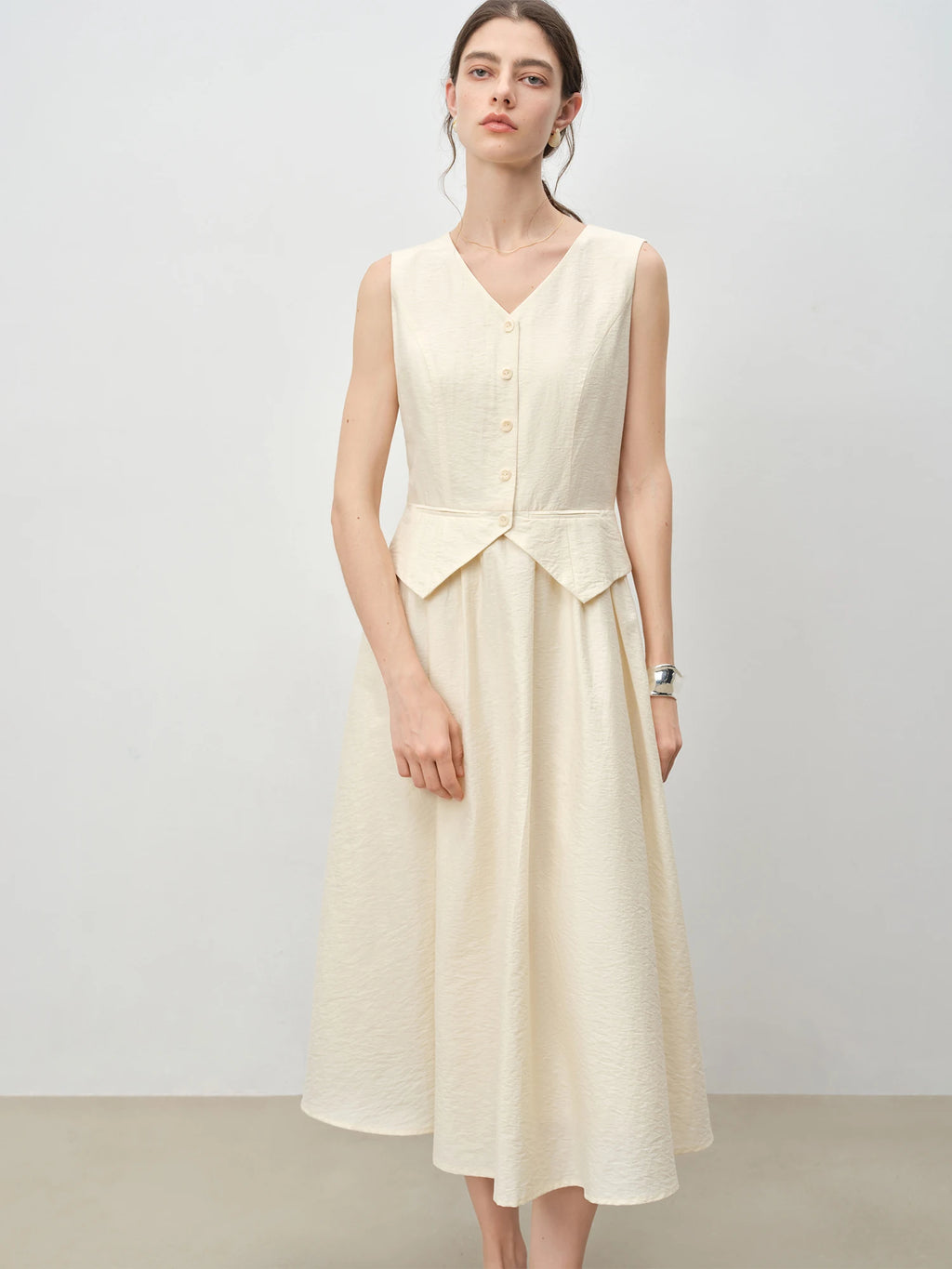 ZIQIAO Linen Material Design Waist Dress Women 2025 Summer New Temperament Slim Vest Dress