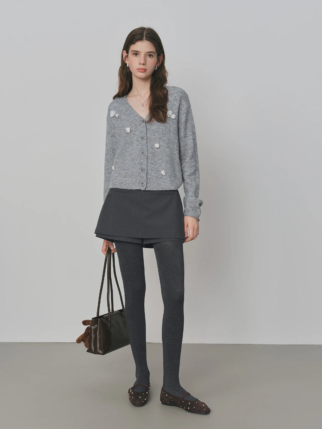 FSLE MIU-style 3D Beaded Flower Knit Sweater for Women 2025 Autumn New V-neck Slim-fit Knitwear V Neck Cardigan