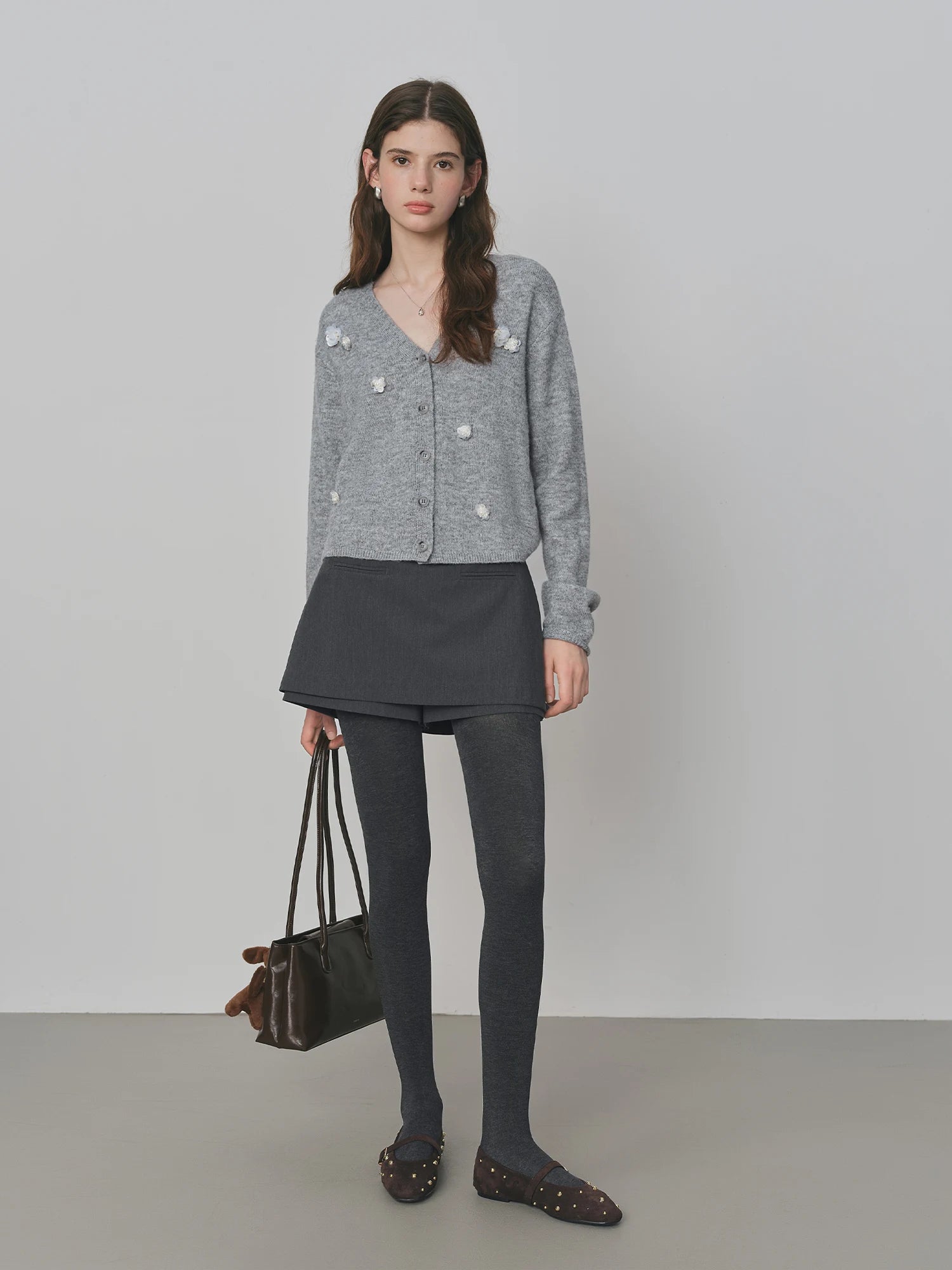 FSLE MIU-style 3D Beaded Flower Knit Sweater for Women 2025 Autumn New V-neck Slim-fit Knitwear V Neck Cardigan