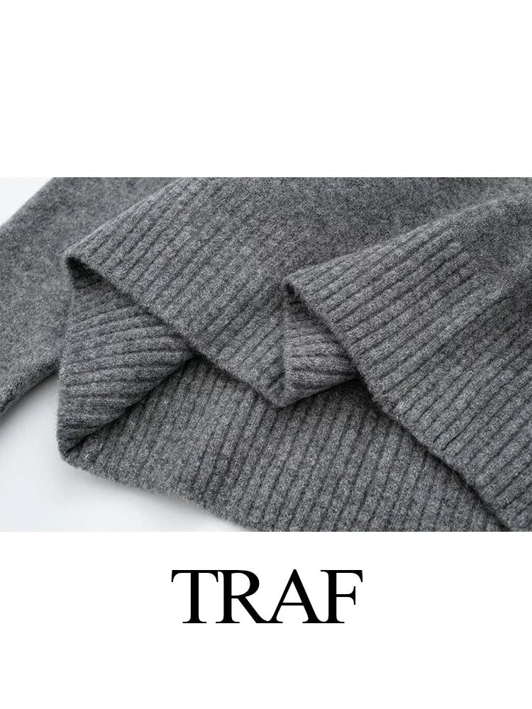 TRAF 2023 Autumn Winter Women Gray Pullover Sweaters Female Long Sleeve Loose Knit Jumper O-Neck Knitted Oversized Outerwear