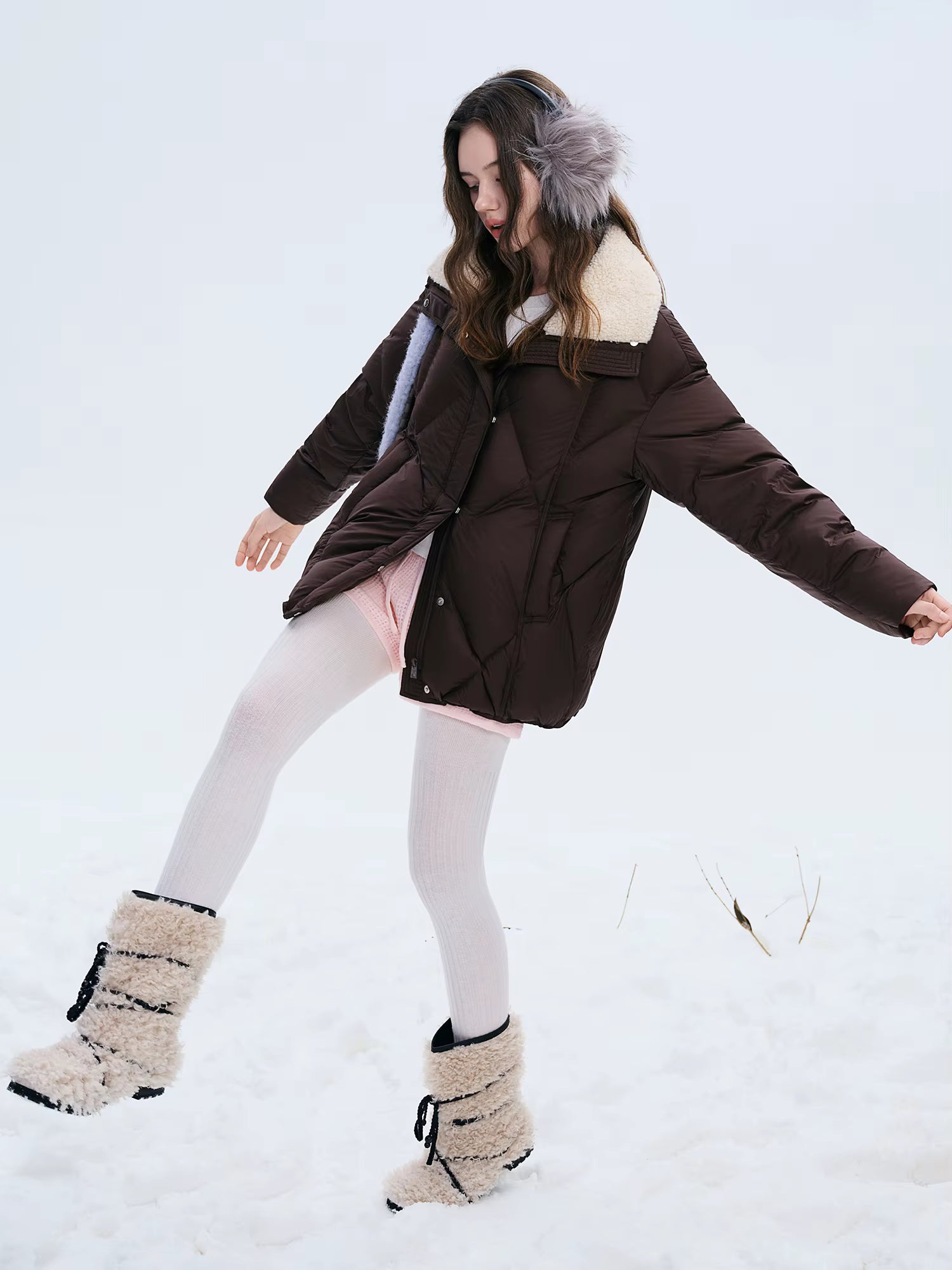 Furry Lapel Quilted White Duck Down Coats Women Casual Daily Retro Simple Loose Short Warm Coat Contrast Color Girlish BF