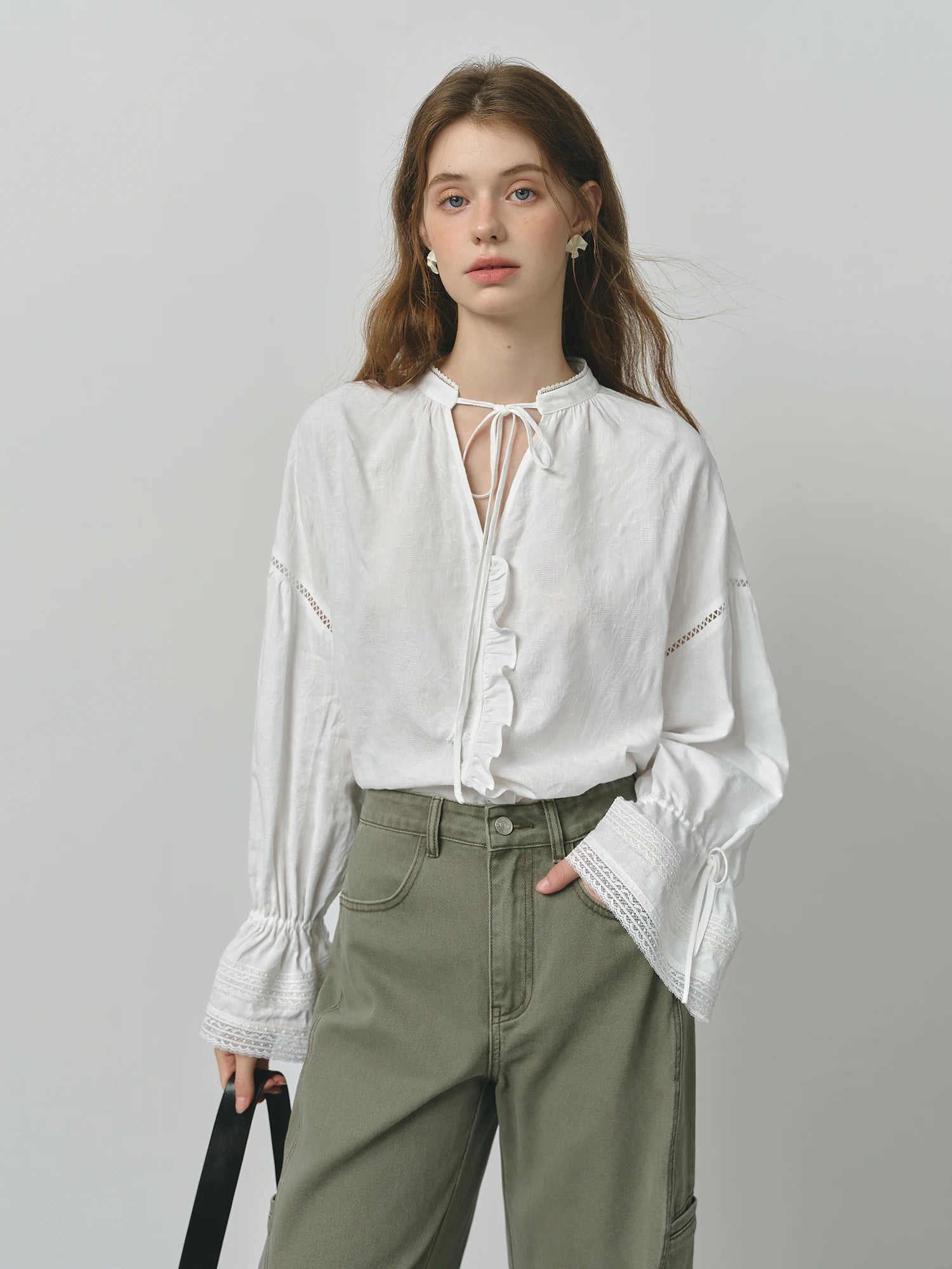 FSLE French Style V-neck Earrings Lace-up Shirt for Women Autumn 2025 New Arrival Long-sleeved Stitching Casual Tops