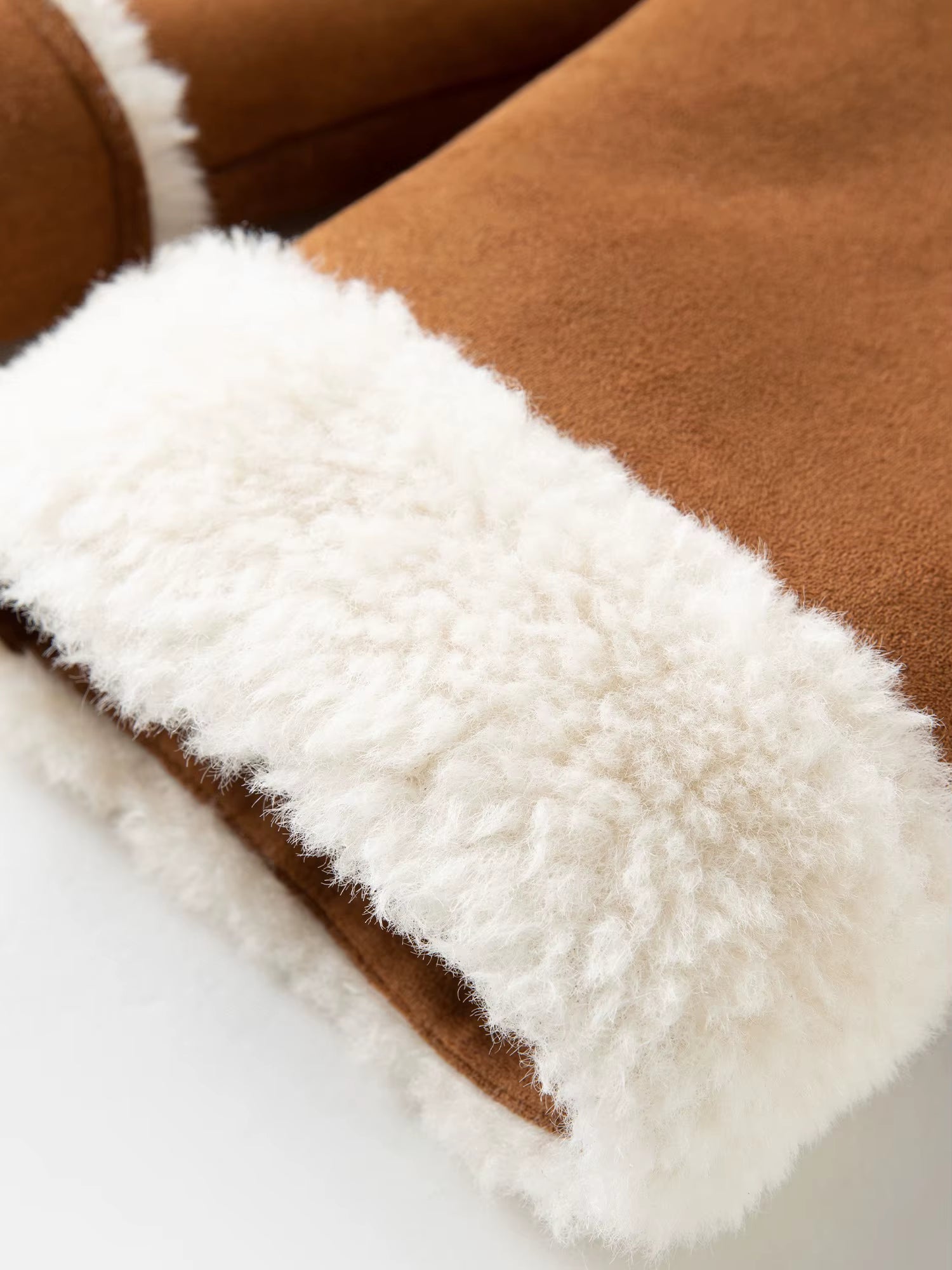 Retro Fur Coat Women 2025 New Warm Turn Down Collar Jackets American Style Streetwear Chic Ins Winter