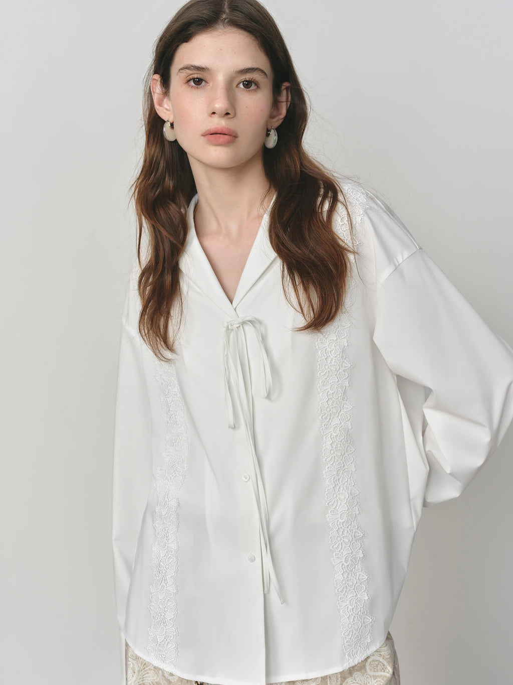 FSLE Minimalism 2025 New French Style Commuting Lace Shirt For Women 2025 Autumn New Arrival Strap Design Blouse Top
