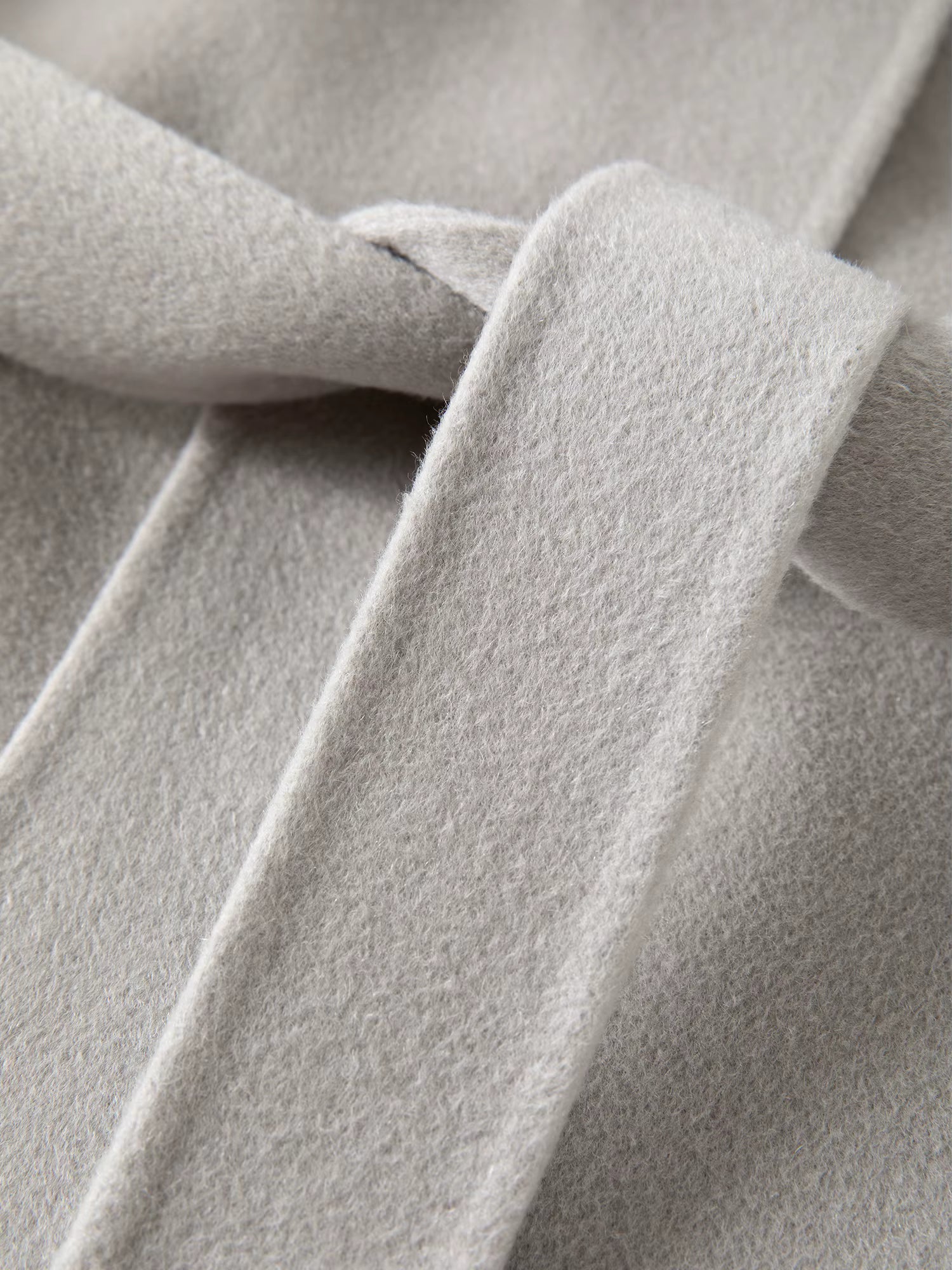 2025 Winter Women's Fox Fur Hooded Double Faced Wool Coat Long Plush Outerwear Vintage Elegant Warm Wool Coat Soft Coat