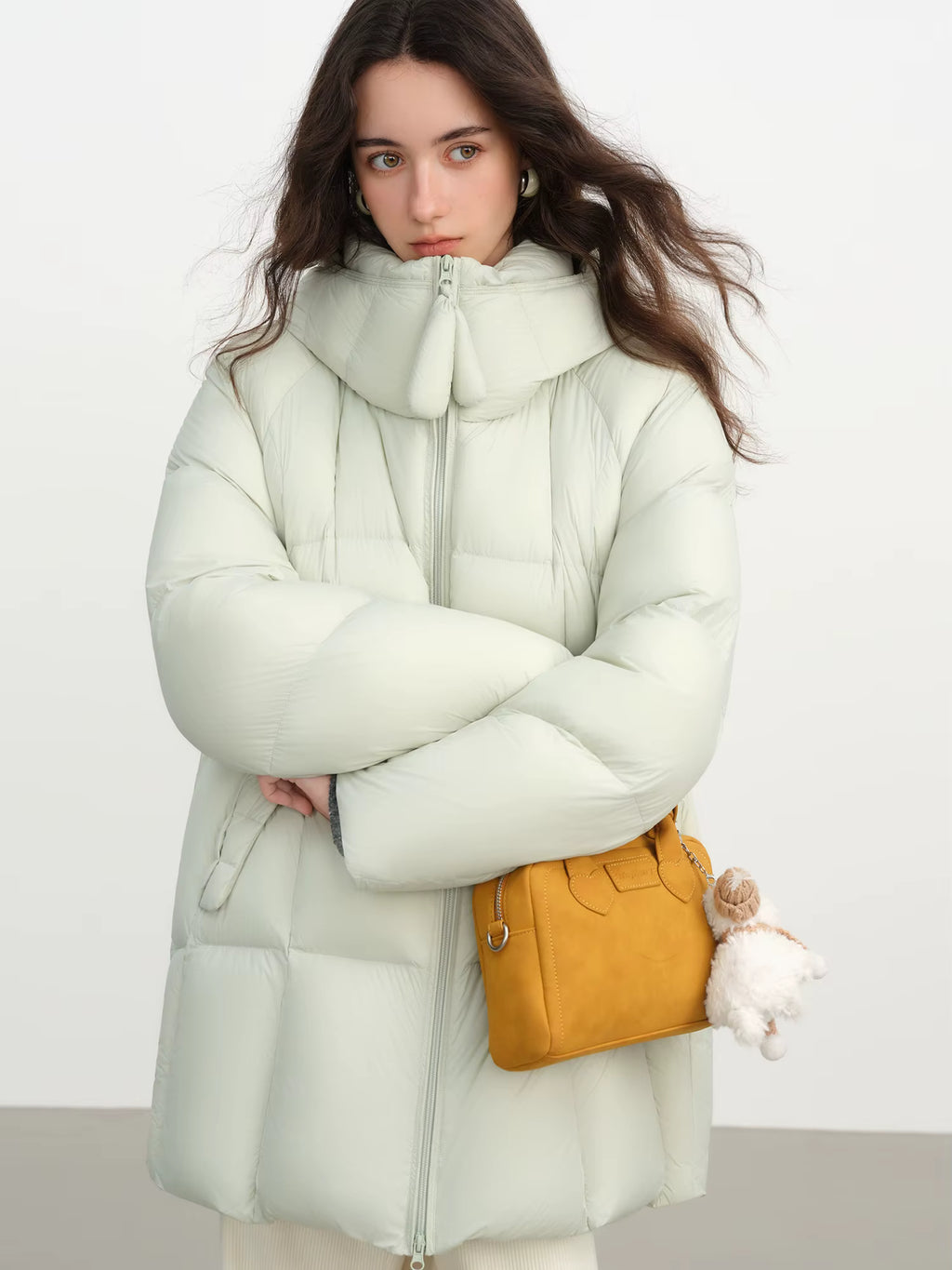 Ultra Light Puffy Long Down Coat for Women Winter 2025 New Hooded Down Filled Jacket Warm Winter Parkas Oversized Outdoor