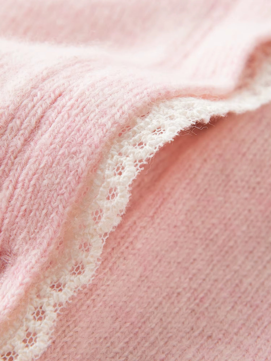 2025 Winter Women's Lace Trim Knit Sweater - Round Neck Wool Blend Pullover Top with Soft Touch for Casual Comfort