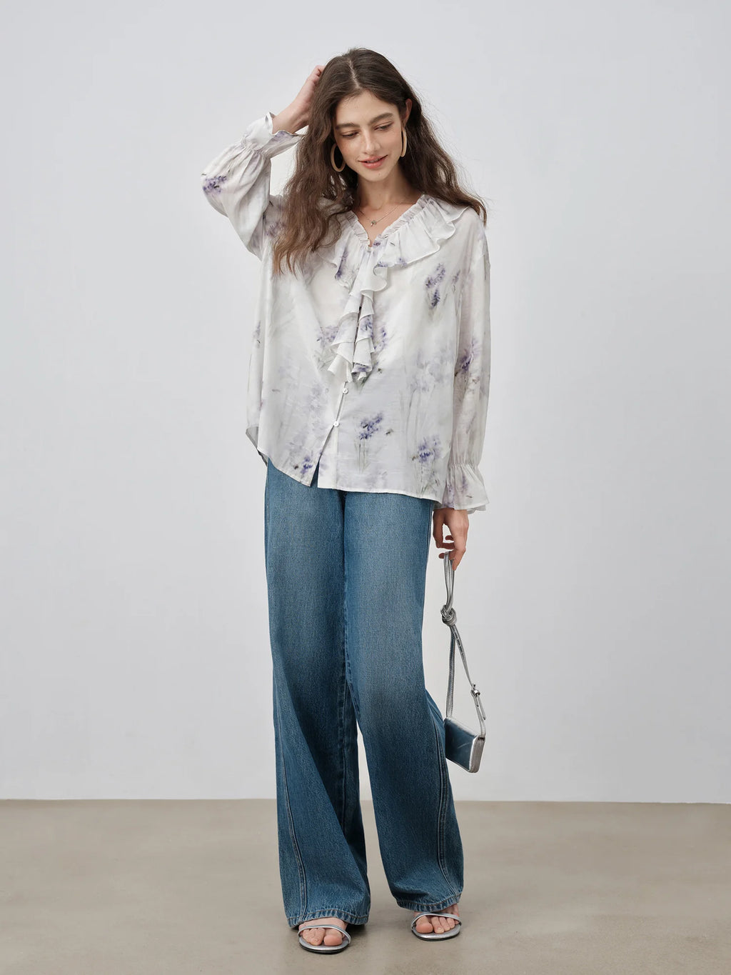 ZIQIAO 2025 Summer Petite Women Wisteria Floral Print V-Neck Blouse - Flowy Draped Ruffle Trim Sleeve Shirt for Elegant Outfits