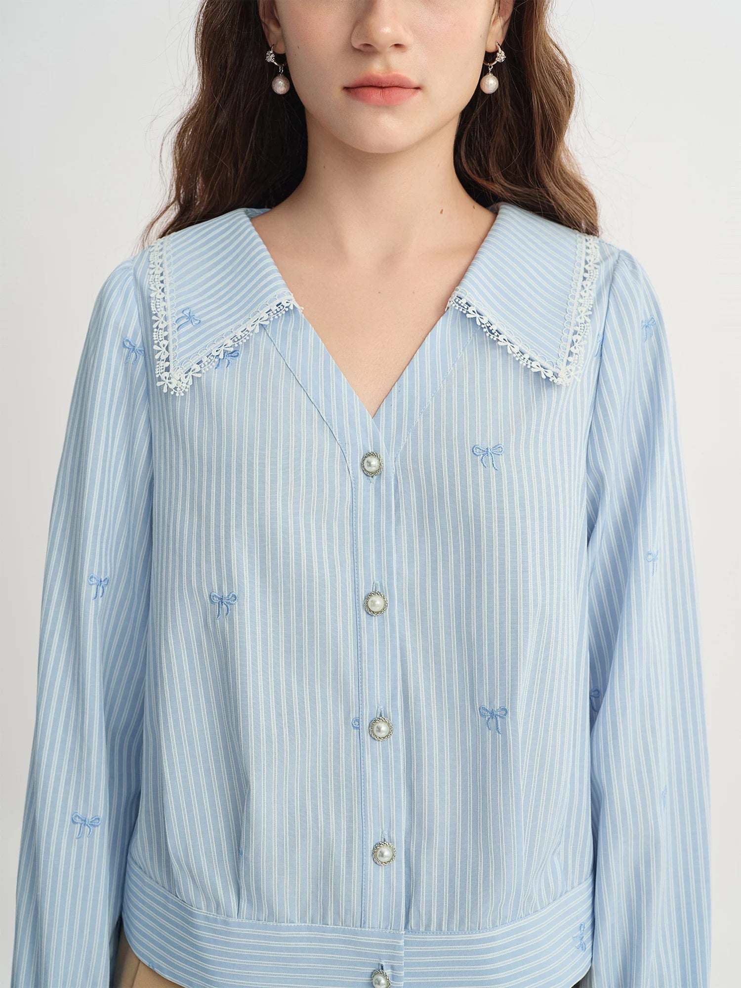 DUSHU Plus Size Women's Lace Trim V-Neckline Striped Shirt Fall 2025 New Arrival Fashion Commuting Top Women Shirts
