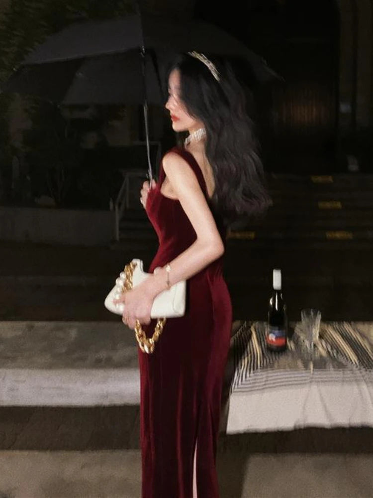 Burgundy Velvet Party Dresses for Women Sheath Slim Sexy Sleeveless Midi Elegant Vestidos De Mujer Clubwear Retro Korean Fashion