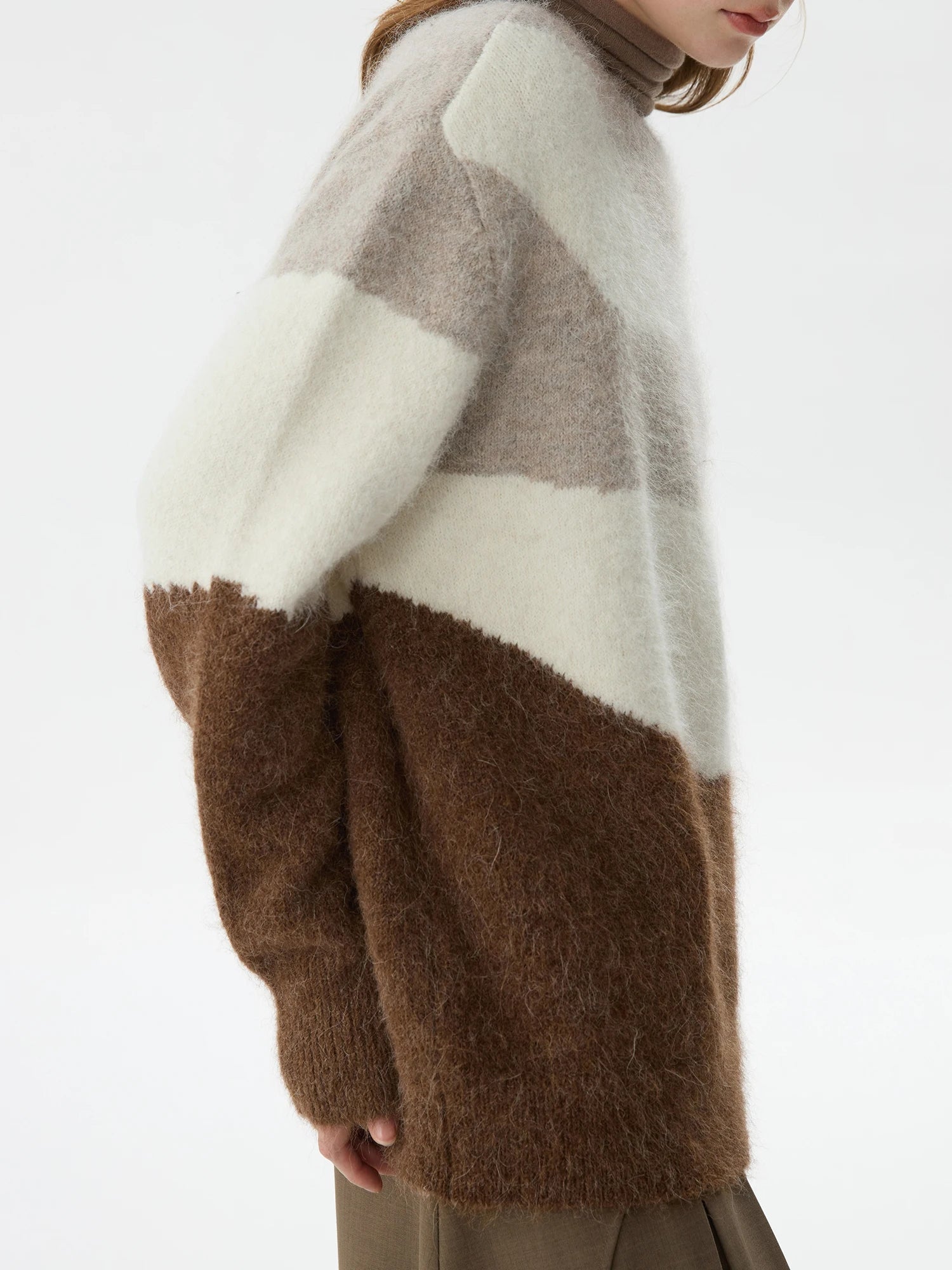 FSLE 52.6% Alpaca Chic Sweater For Women Autumn Winter 2024 New Design Loose Warm Knitted Pullover Sweater Chic Top 24FS14094
