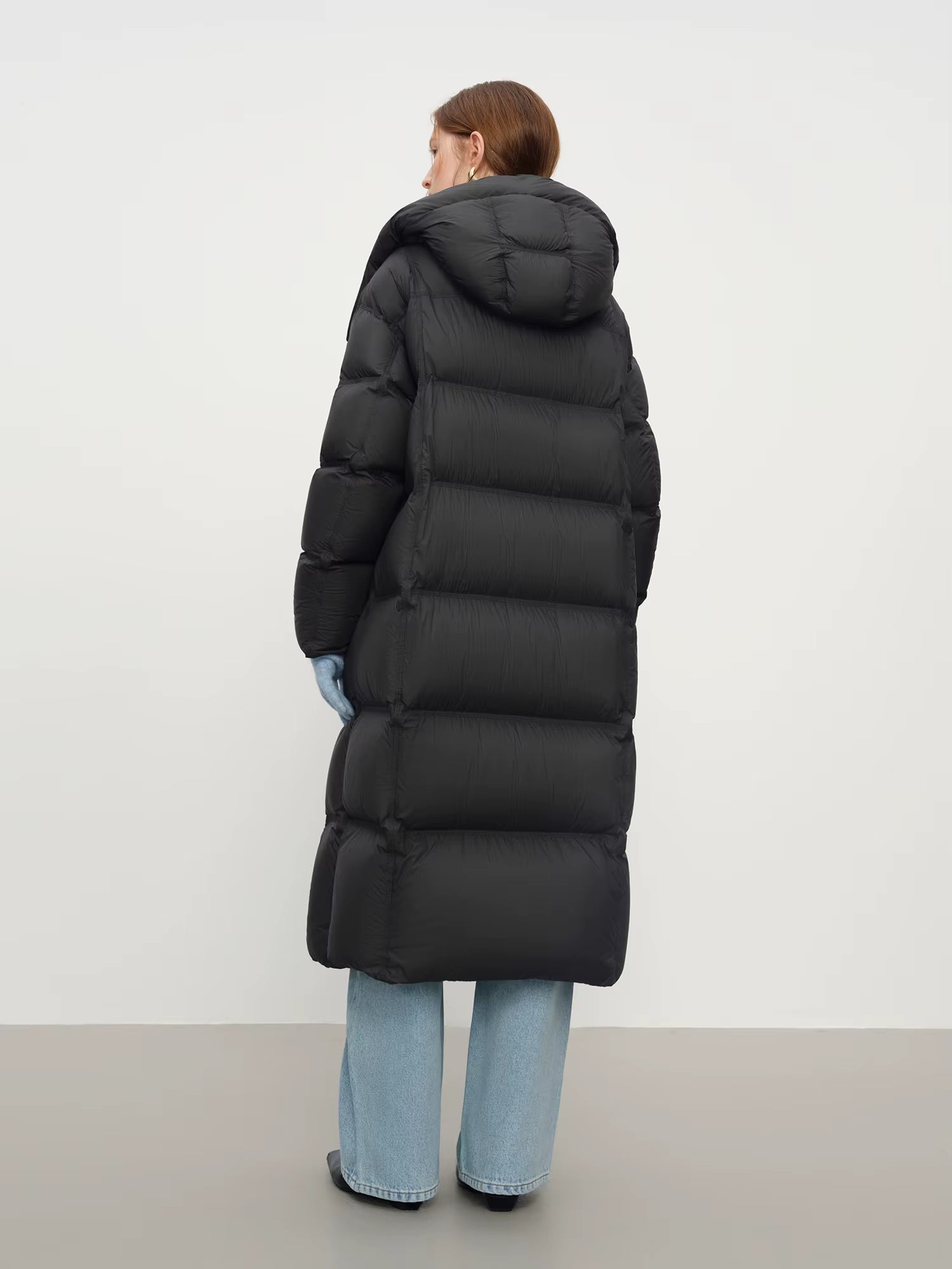 Winter New Women's Long Puffer Down Coat with Hood Two-Tone Color Block Thermal Insulated Jacket Heavy Warm Outerwear