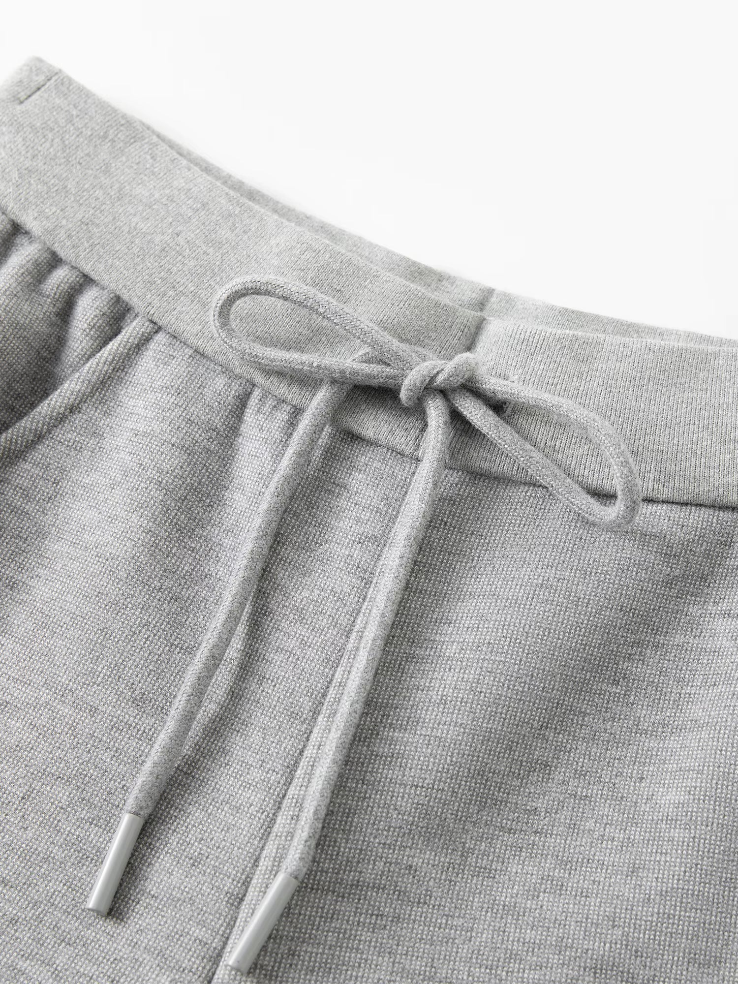 Elegant Embroidery Design Hooded Sweatshirt Set for Women Fall Winter 2025 New Arrival Slimming Sporty Sweatshirt Pants