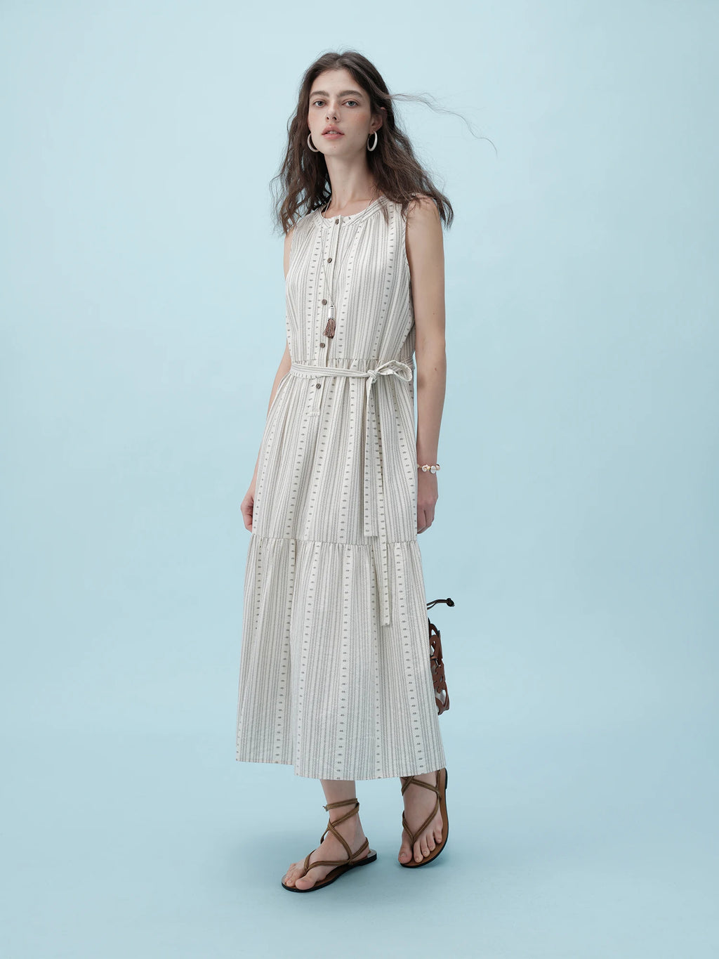 ZIQIAO Petite Boho Style Resort Sleeveless Dress - Women 2025 Summer New Arrival O Neck Slimming Waist-cinching A-line