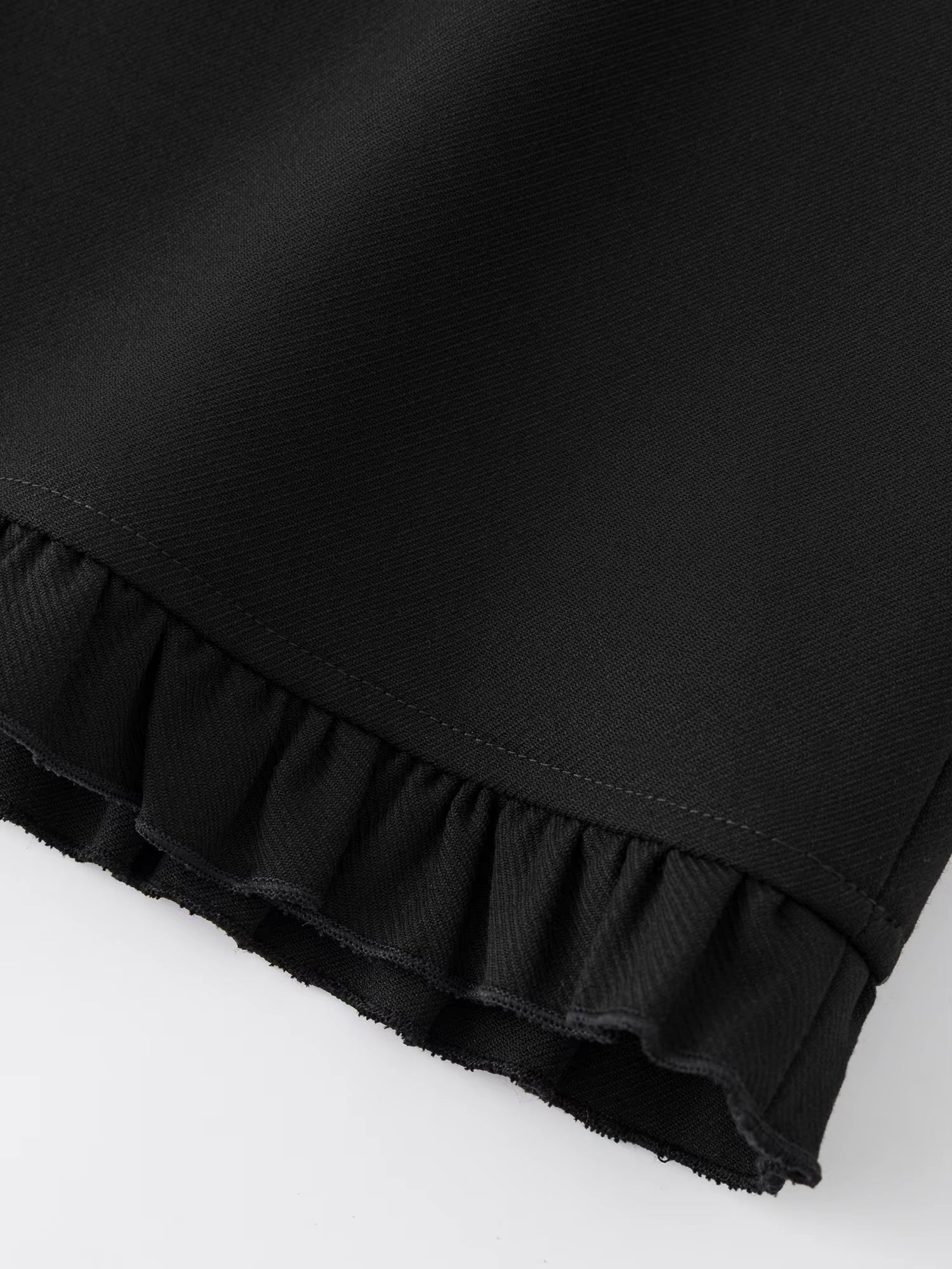 Elegant Design Ruffled Hem Flattering A-Line Half Skirt Winter Autumn 2025 New Arrival Skirt Black Knee High Office Skirts