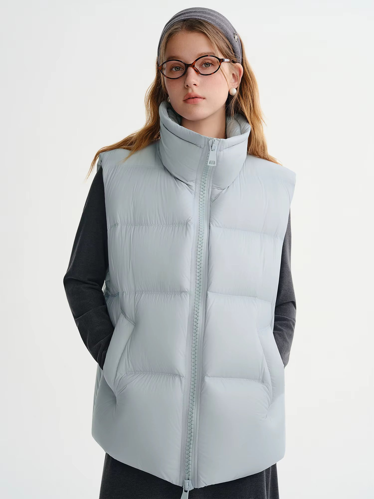 New Arrival Women Thermal Down Vest 2025 Winter Double Zip Lightweight Warm Sleeveless Jacket for Outdoor Travel Commuter