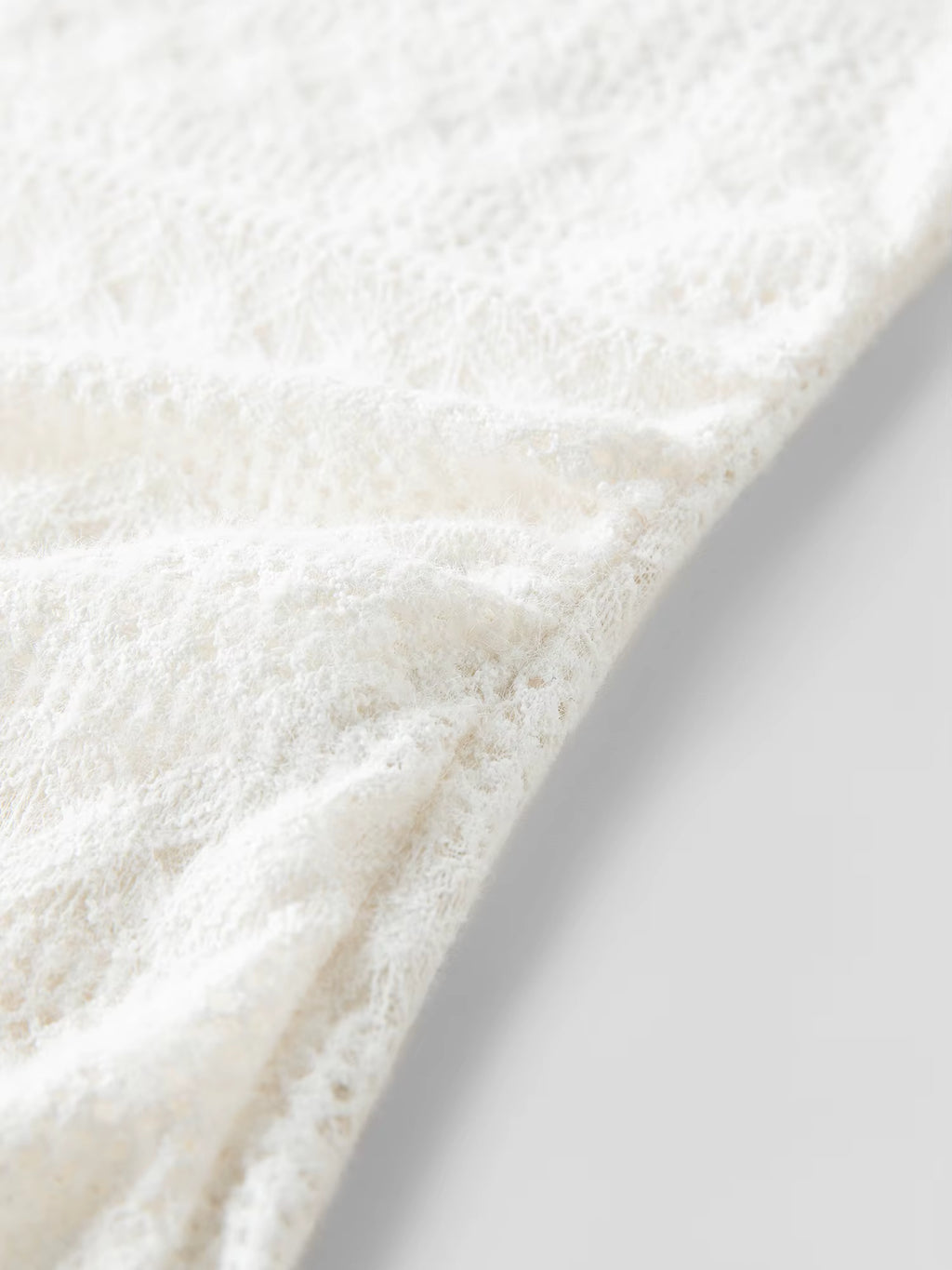 Autumn Women's White Lace Crochet Knit Top Blouse Elegant Tied Front Y2K Retro Soft Pullover Sweet Off-Shoulder Shirt