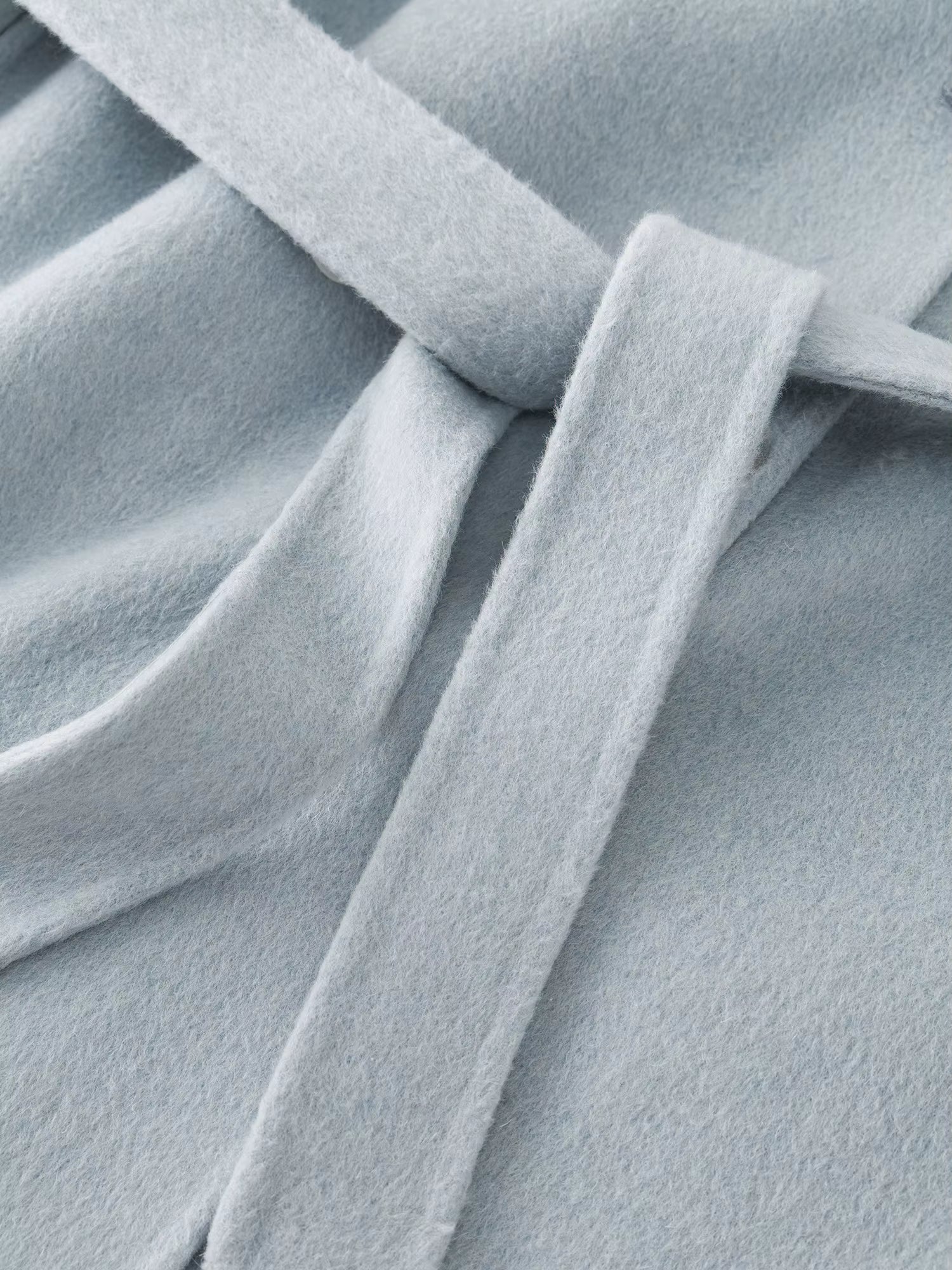 Cashmere Double-breasted Collar Woolen Coat Women 2025 Winter Commuting Light Blue Casual Loose Lazy Simple Coat