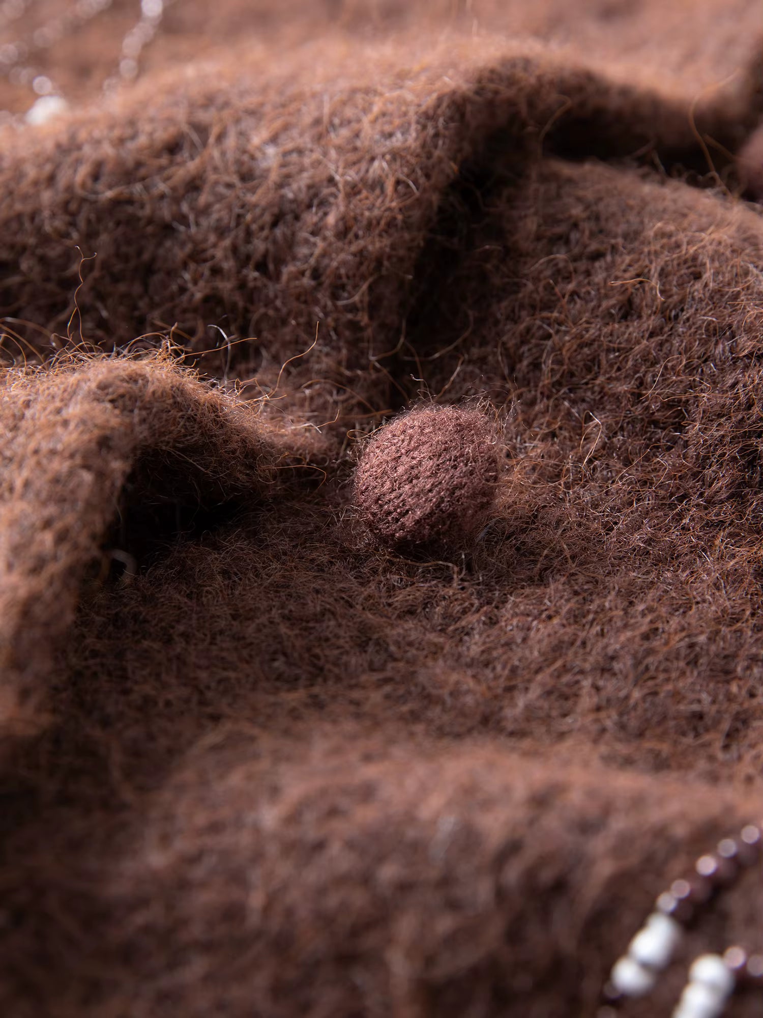 【Premium Series】2025 Winter Women Vintage Beaded Round Neck Knit Cardigan Retro Rhinestone Sweater Elegant Pearl Blouse