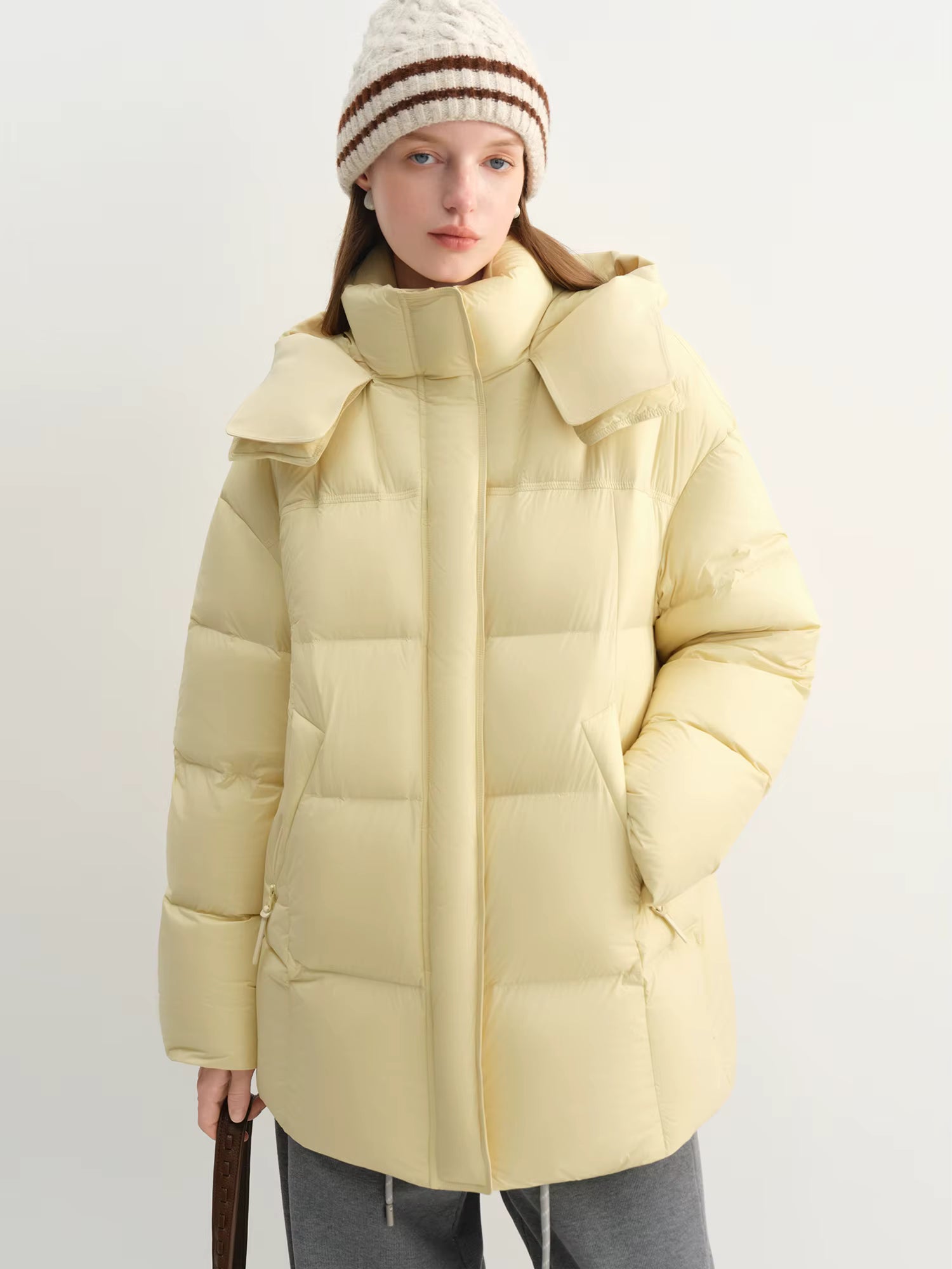 Winter 2025 Women's Oversized Puffer Jacket - Short Hooded Down Coat 90% White Duck Down Fill for Casual Comfort and Warmth