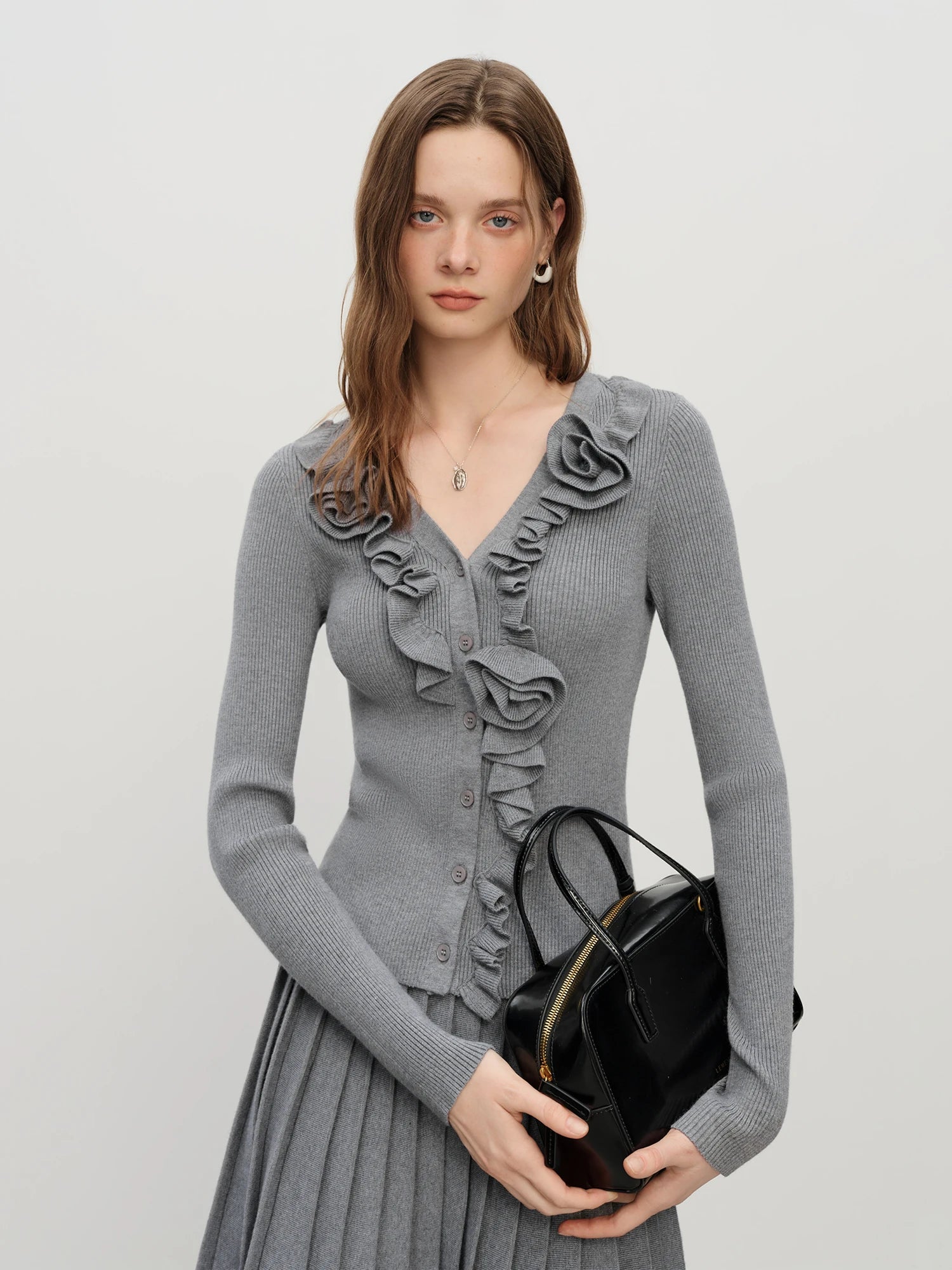 French 3D Flower Knit Sweater Two-Piece Fall Winter Slimming V-Neck Sweater Skirt Outfit Set Matching Sets Grey Skirts