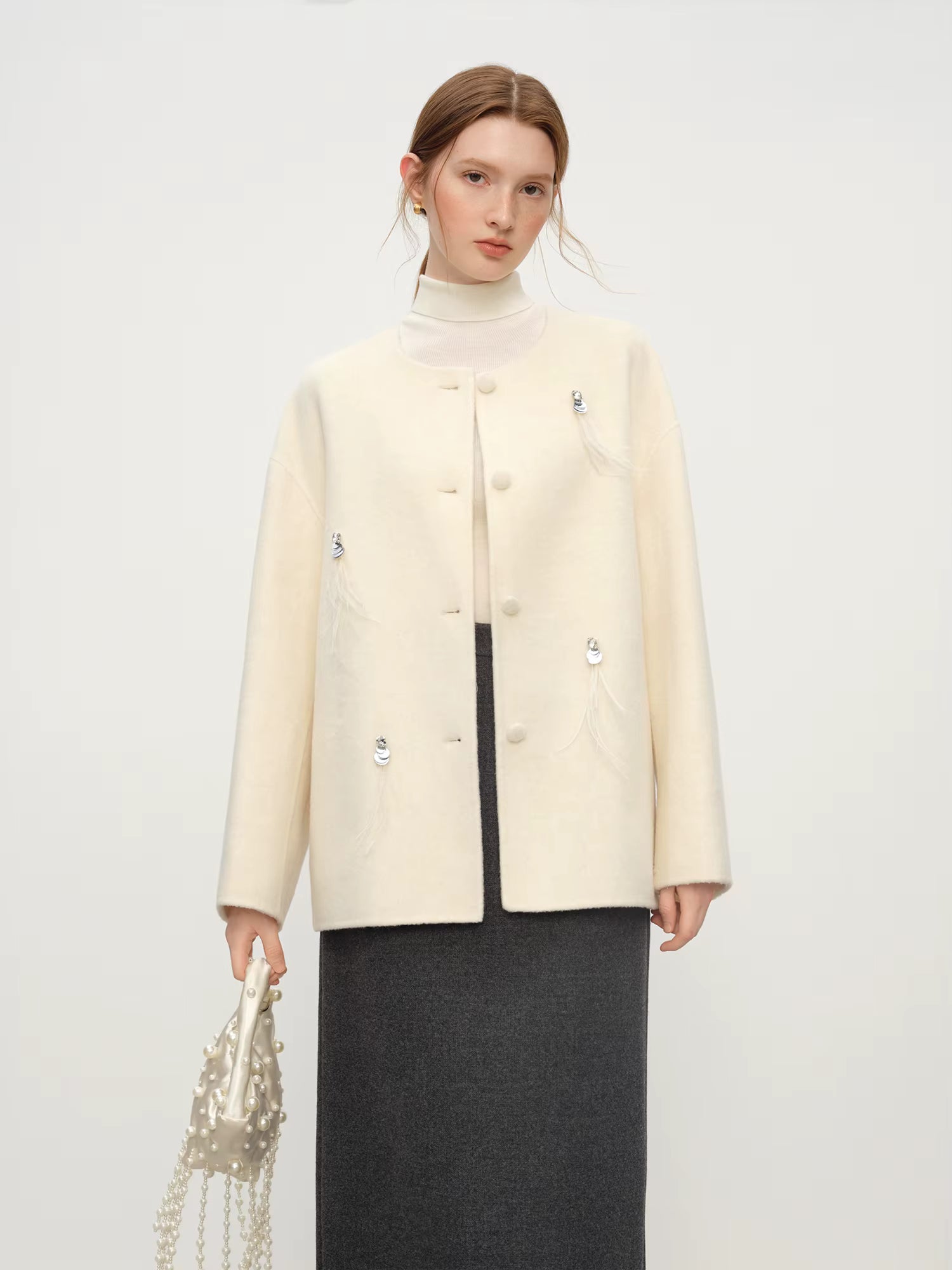 Elegant Temperament Round Neck Short Woolen Coat 2025 Winter New Solid Loose Commuter Jacket