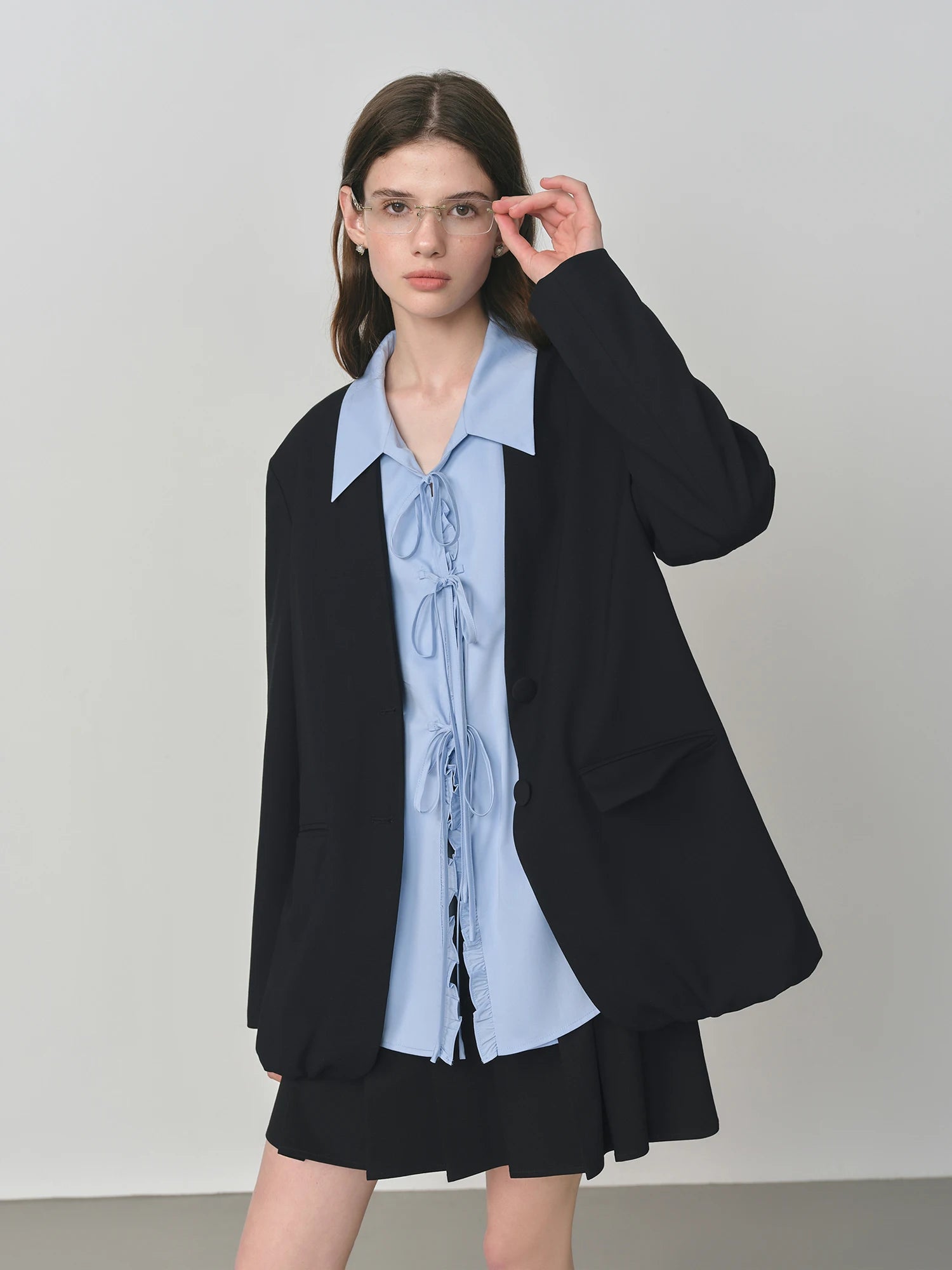 FSLE Elegant Collarless V-Neck Oversized Blazer with Sash for 2025 Autumn New Arrival Blazer Suits Coat