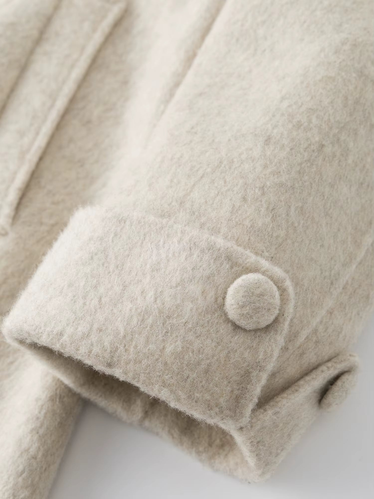 Plus Size Women's Double Breasted Tweed Overcoat 2025 Winter Elegant Loose Fit Long Coat Rich Aesthetic Hepburn Style 1 sold